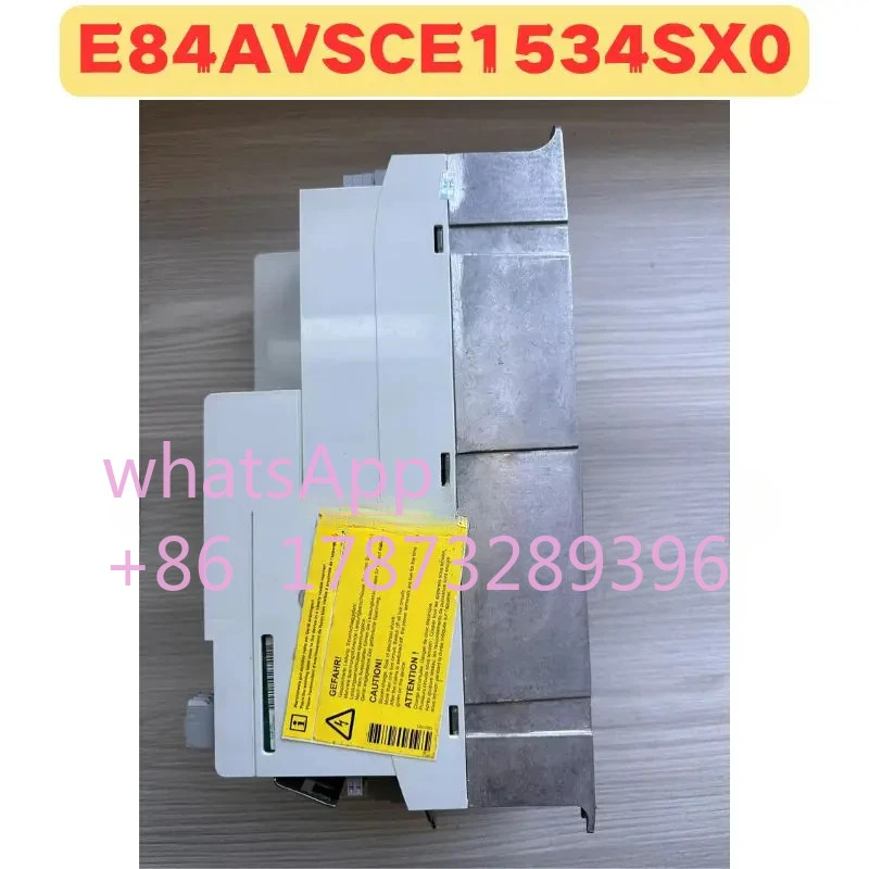 리퍼 주파수 변환기 E84SCE1534SX0 정상 기능 완료