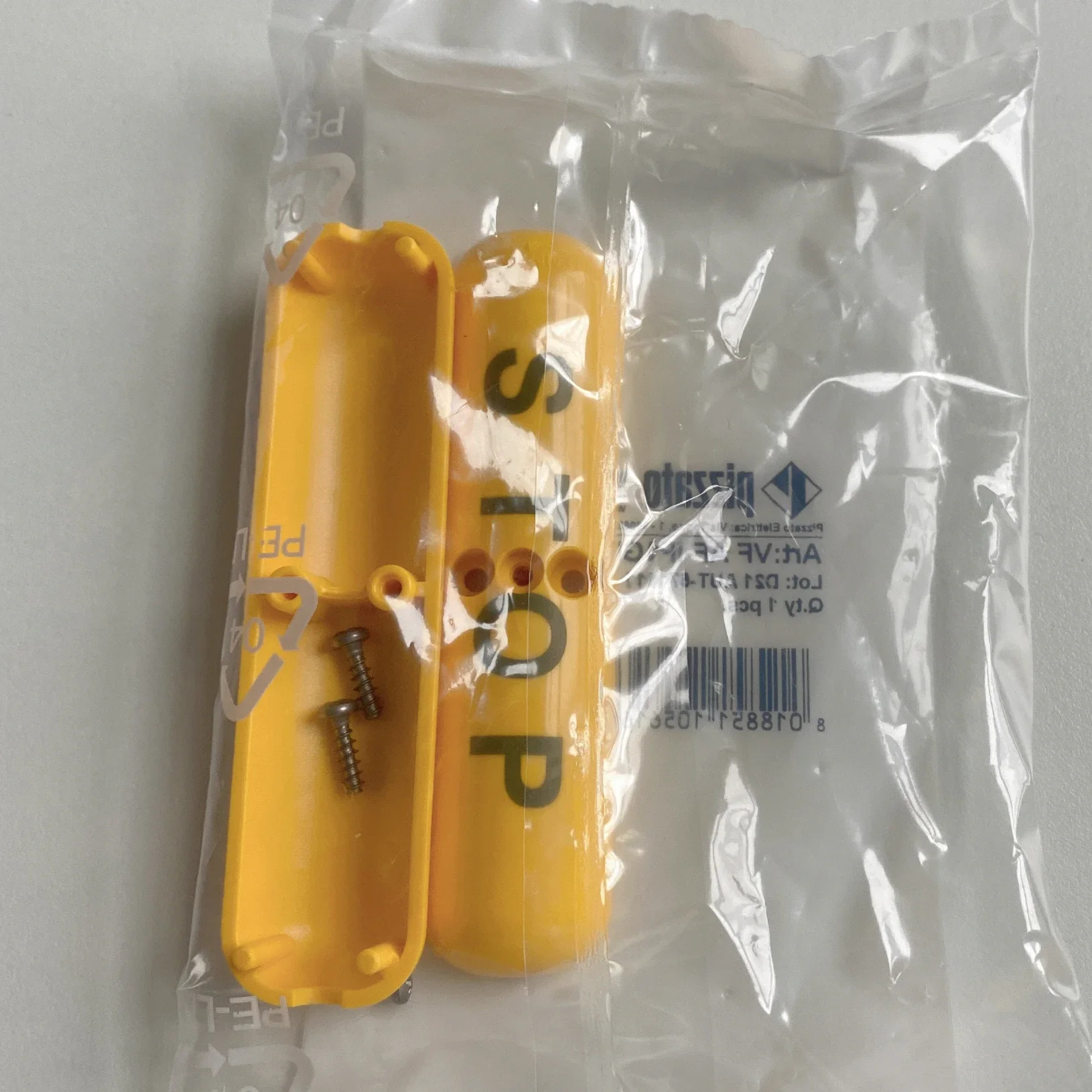 2PCS 오리지널 Pizzato VF AF-IF1GR03 비상 정지 로고 포장