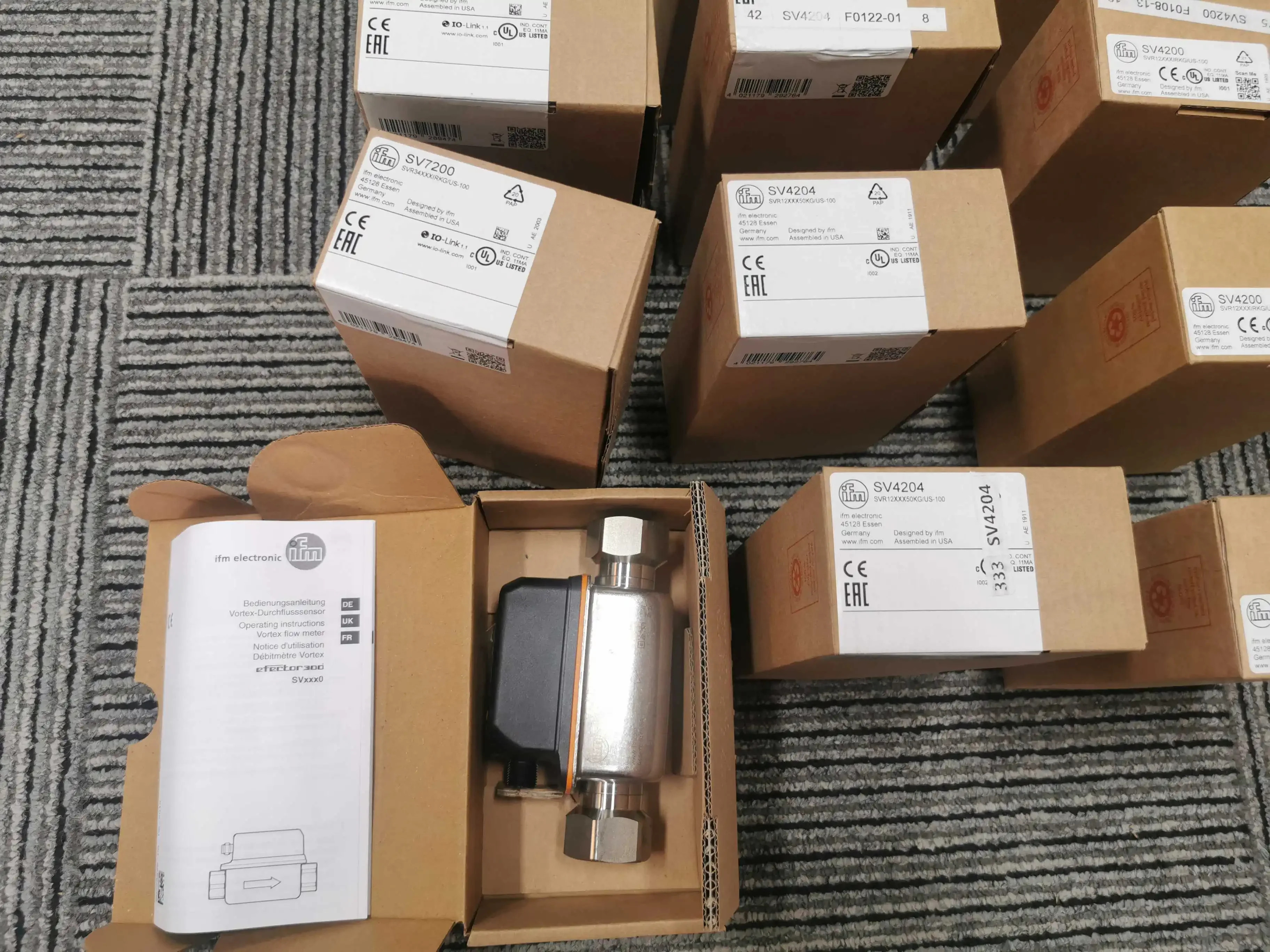 오리지널 IFM 트래픽 센서 SV4200 SV4204 SV7200
