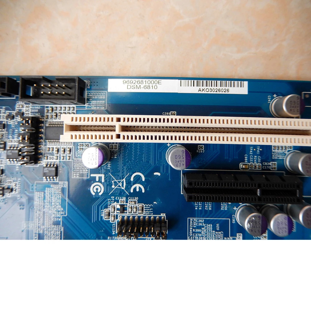 어드밴텍 IDENTIV 3VR 비디오 제어 마더보드1155 핀은 듀얼 기가비트 네트워크 카드 DSM-6810을 지원