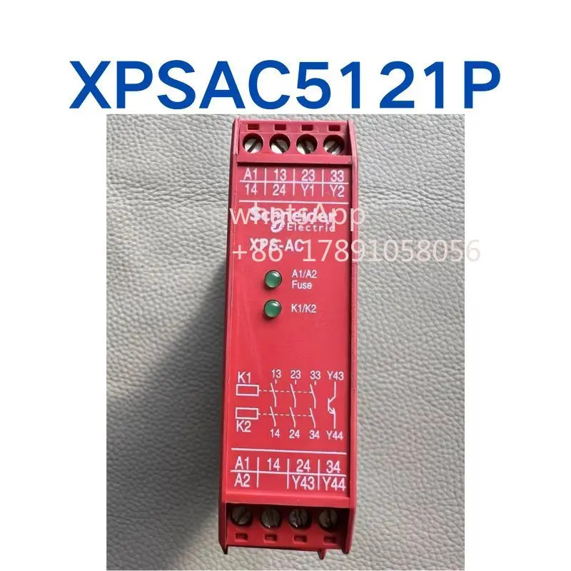 리퍼 XPSAC5121P 안전 릴레이는 되었습니다.