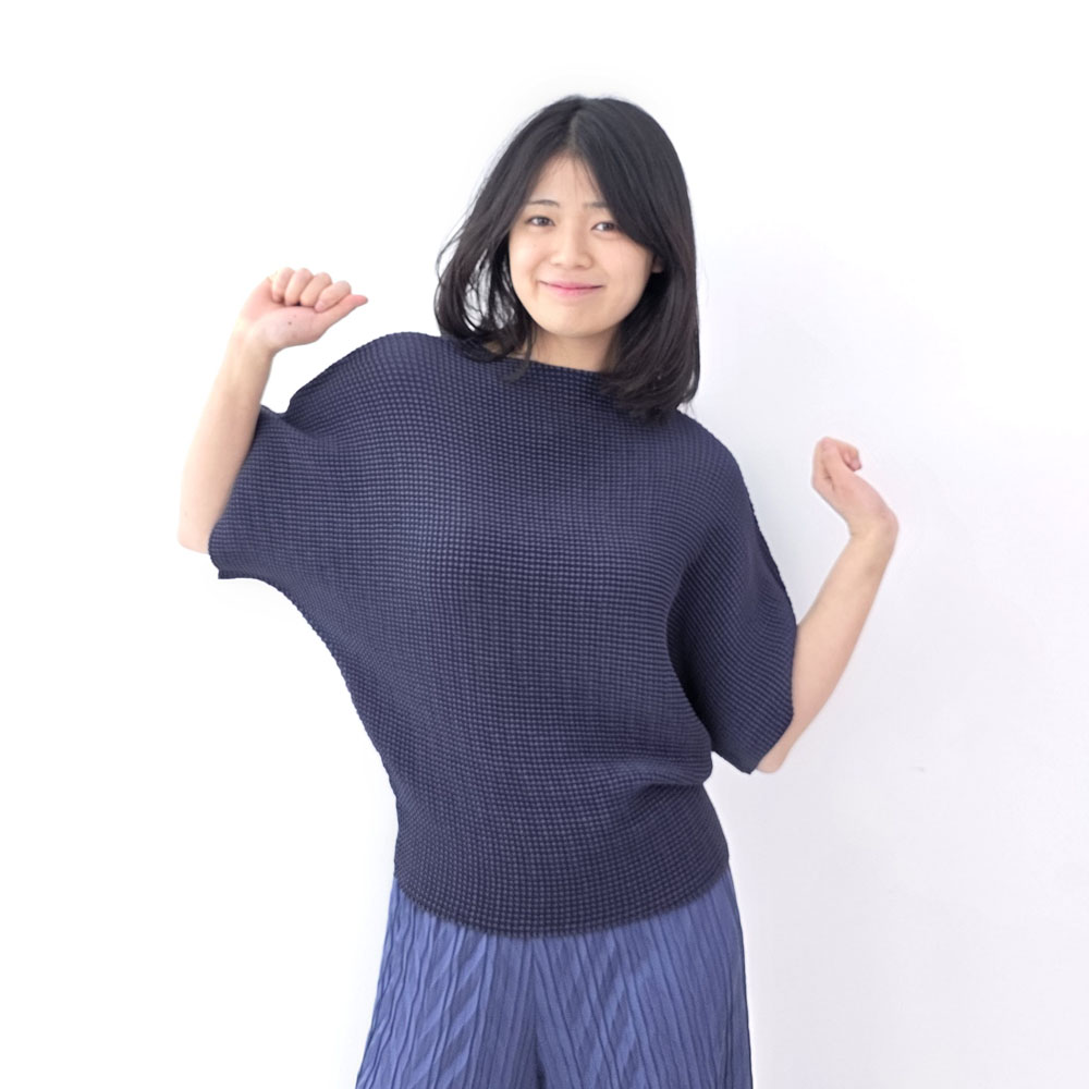 VT30 플리츠 쉬머링 루즈핏 가오리핏 하이넥 티 블라우스 이미지 6