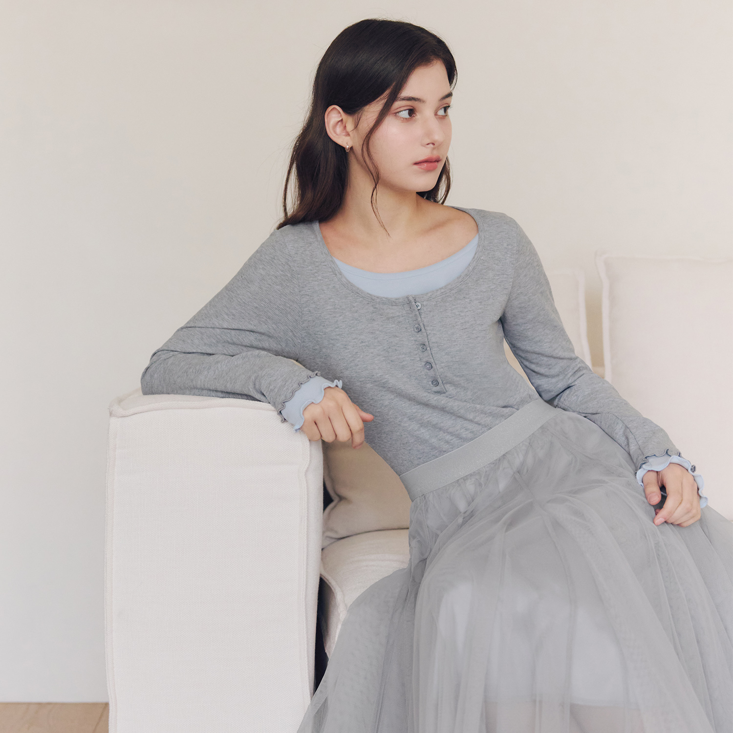 [제로스트릿][3컬러] 레이어드 헨리넥 티셔츠 LAYERED HENLEY NECK T-SHIRT - 상세 이미지 5