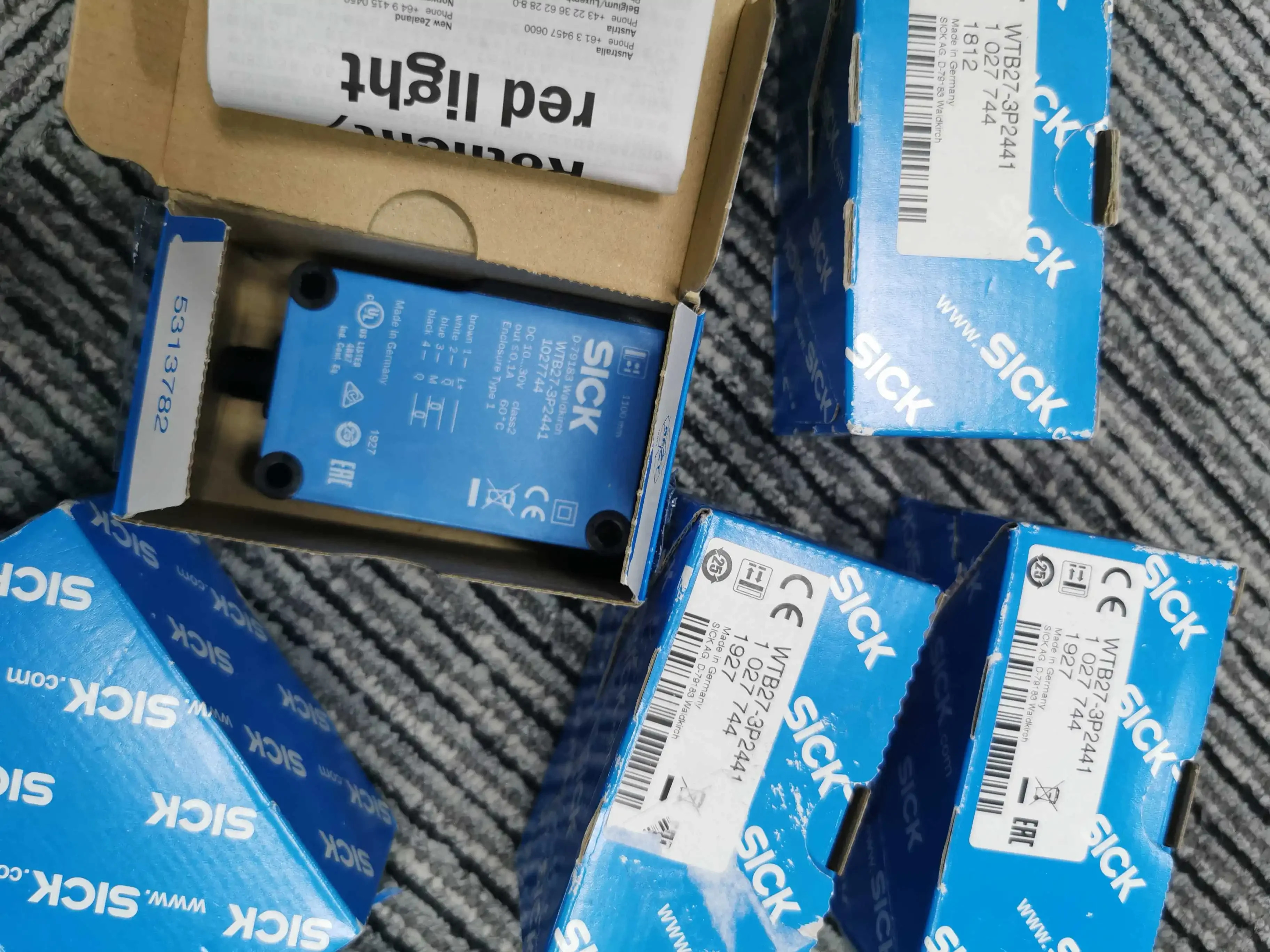오리지널 광전센서 Sick WTB27-3P2441