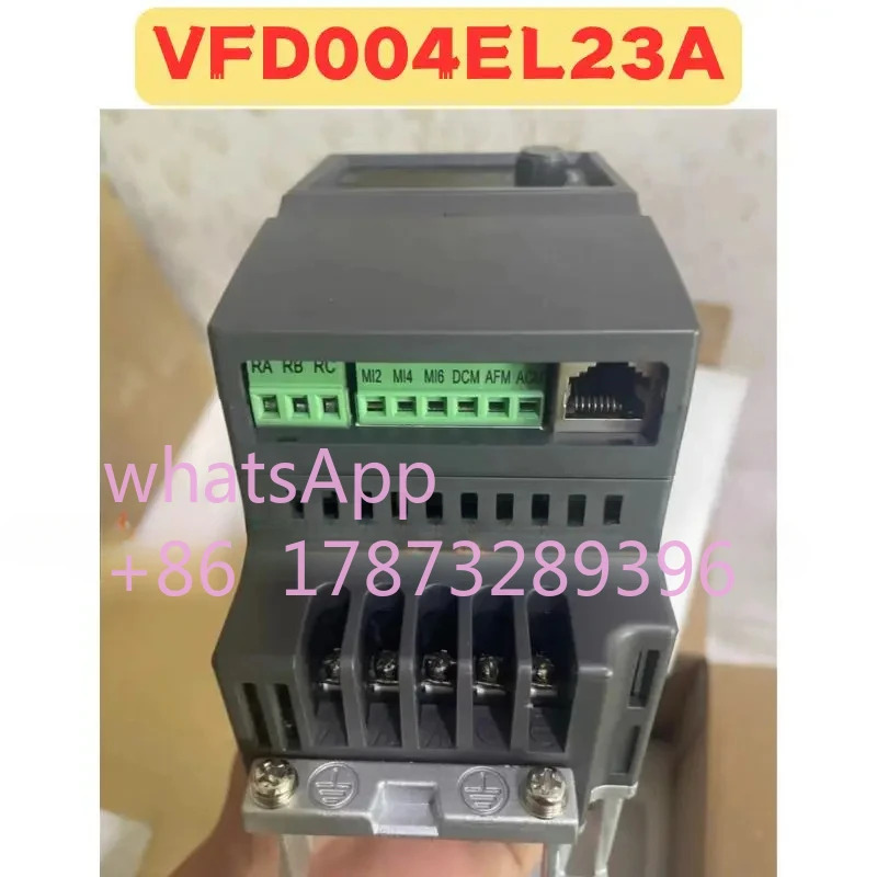 오리지널 VFD004EL23A 주파수 변환기