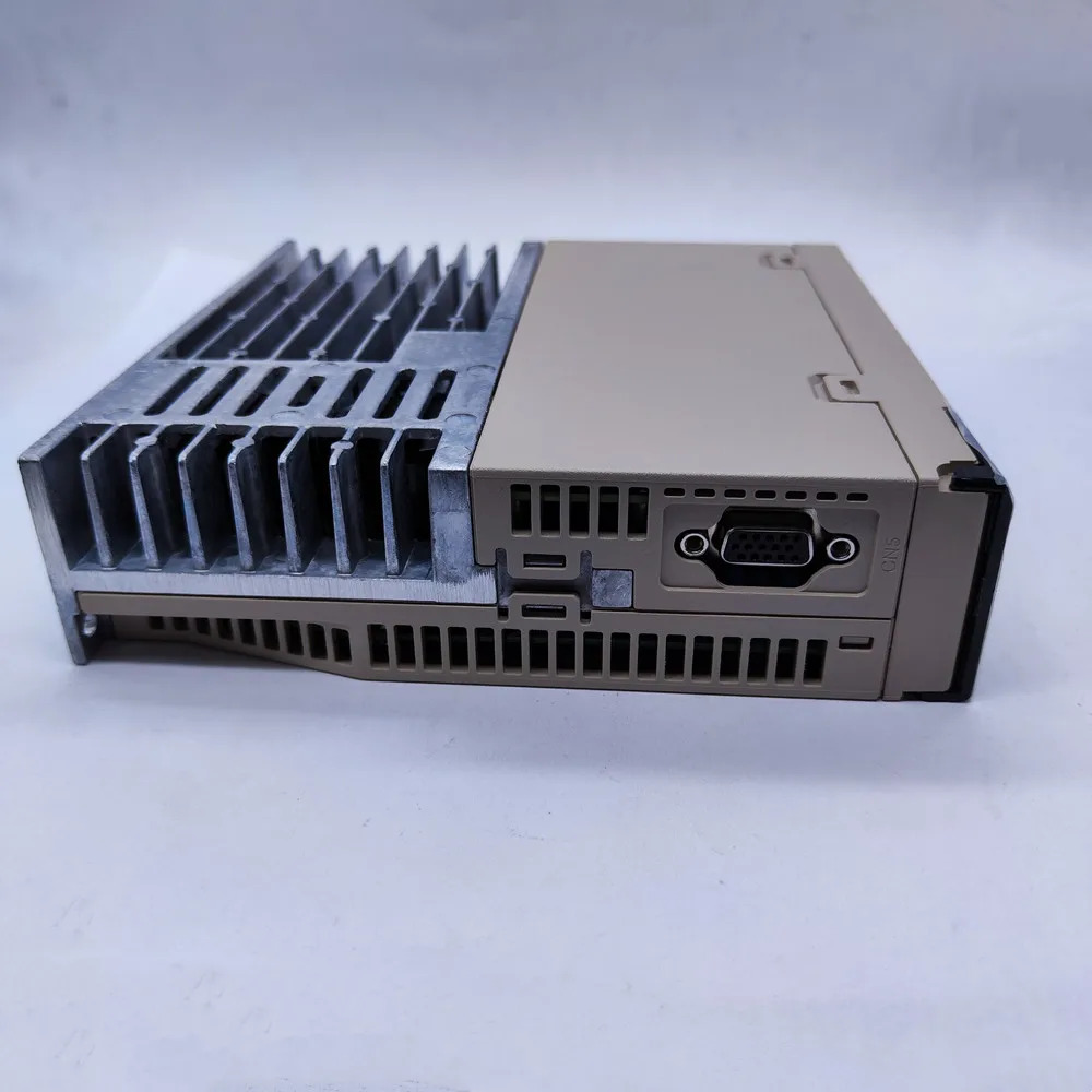 SD700-3R3A-EA 드라이버 전원공급장치