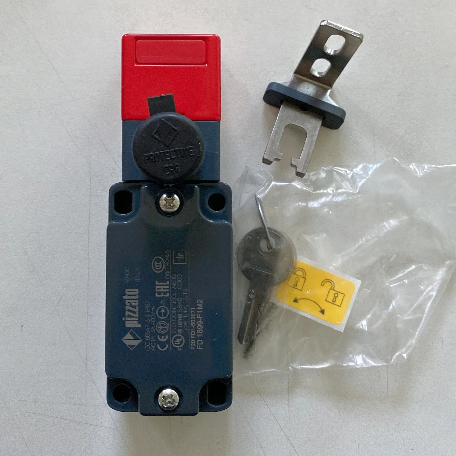 오리지널 Pizzato Limited 스위치 FD 1899-F1M2