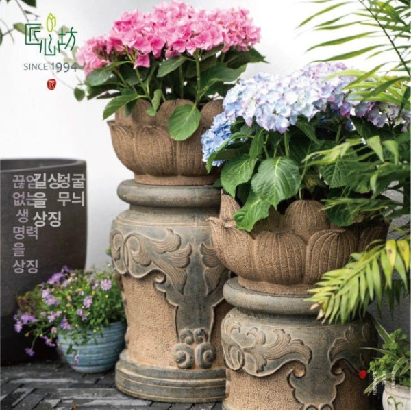 프리미엄 엔틱 야외 베란다 화분 받침대 대형 계단식 진열대 0155 꽃 감은 돌 받침 높이27cm 대 - 상세 이미지 3
