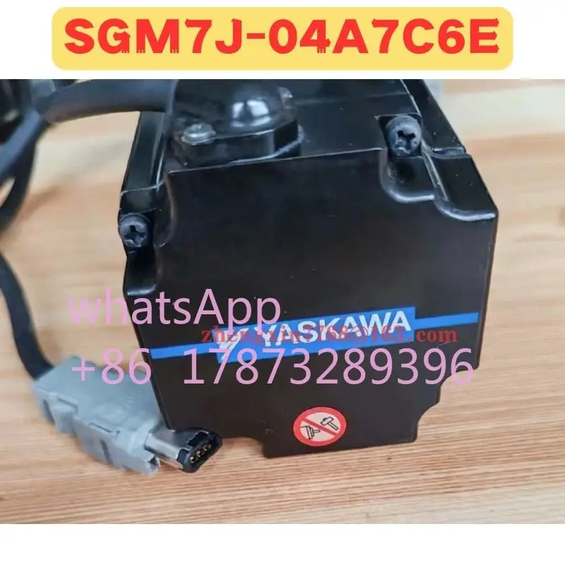 리퍼 서보모터 SGM호환7J-04A7C6E SGM호환7J 04A7C6E 정상 기능 완료