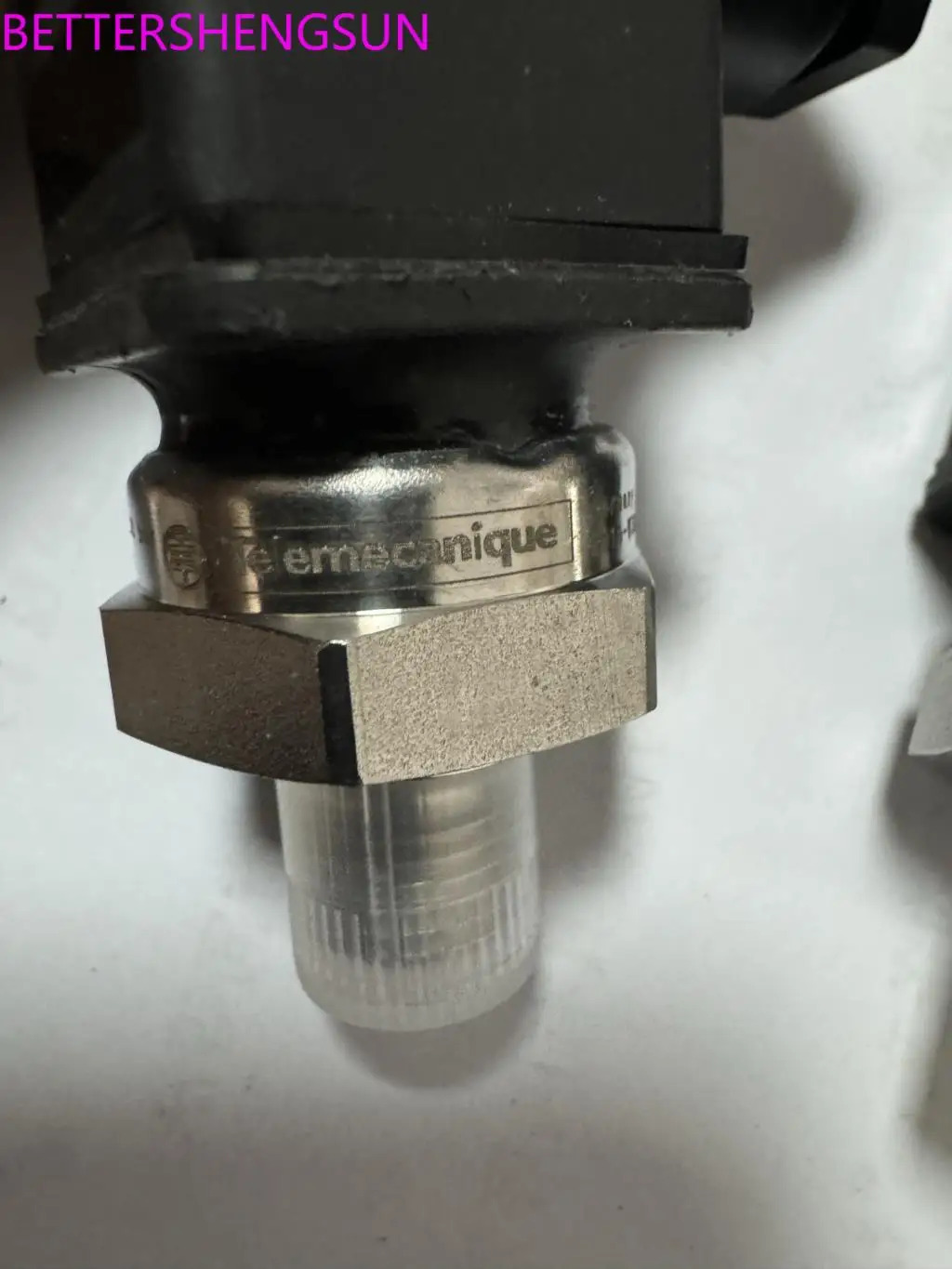 압력센서 XMLP250BC72 0-10V G1/4A
