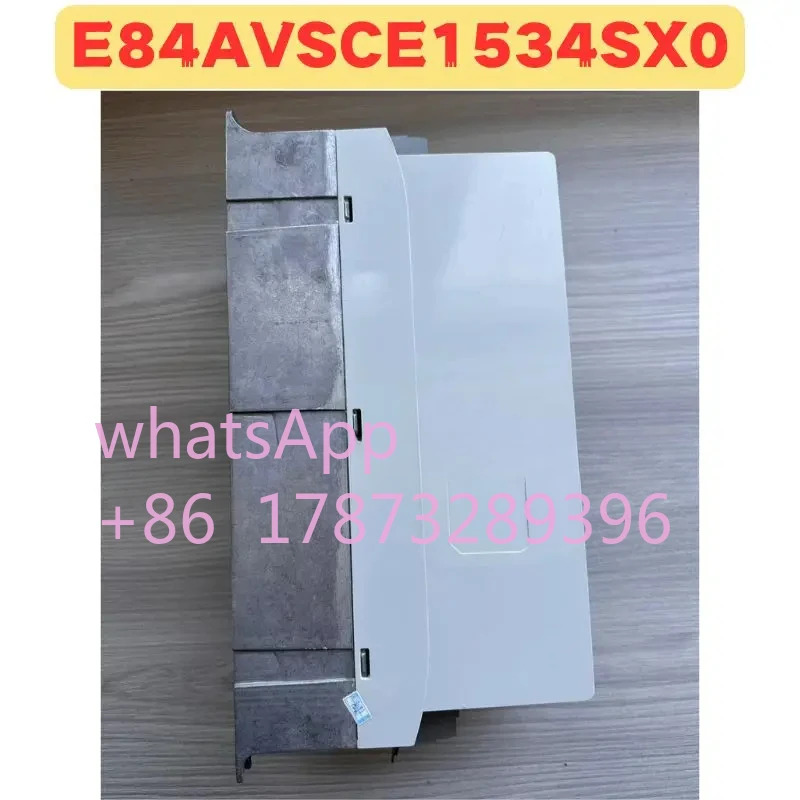 리퍼 주파수 변환기 E84SCE1534SX0 정상 기능 완료