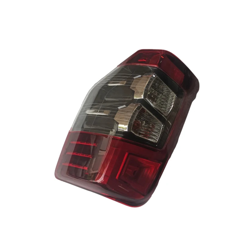 8330B210 Triton L200 자동 예비 부품 본래 미등