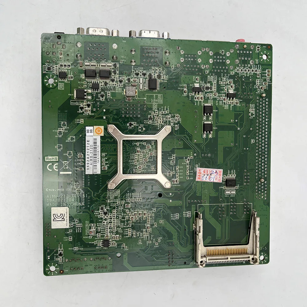 어드밴텍 AIMB-212D AR IPC3.5산업마더보드는 완전히 리퍼된 좋은AIMB-212 REV.A1