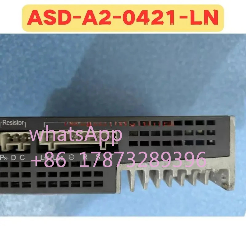 리퍼 서보 드라이브 ASD-A2-0421-LN ASD A2 0421 LN 정상 기능 완료 OK