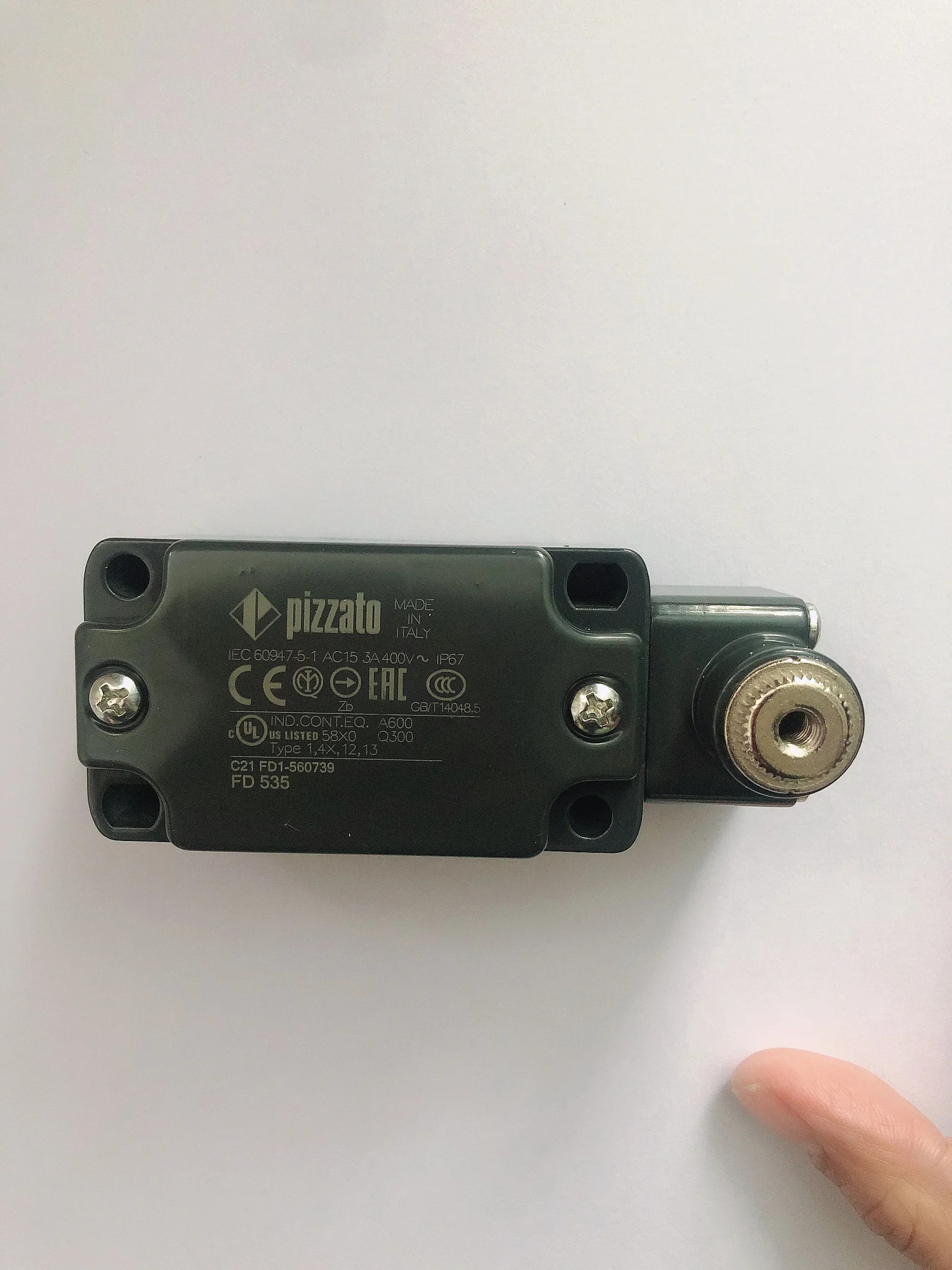 오리지널 Pizzato 리미트 FD535