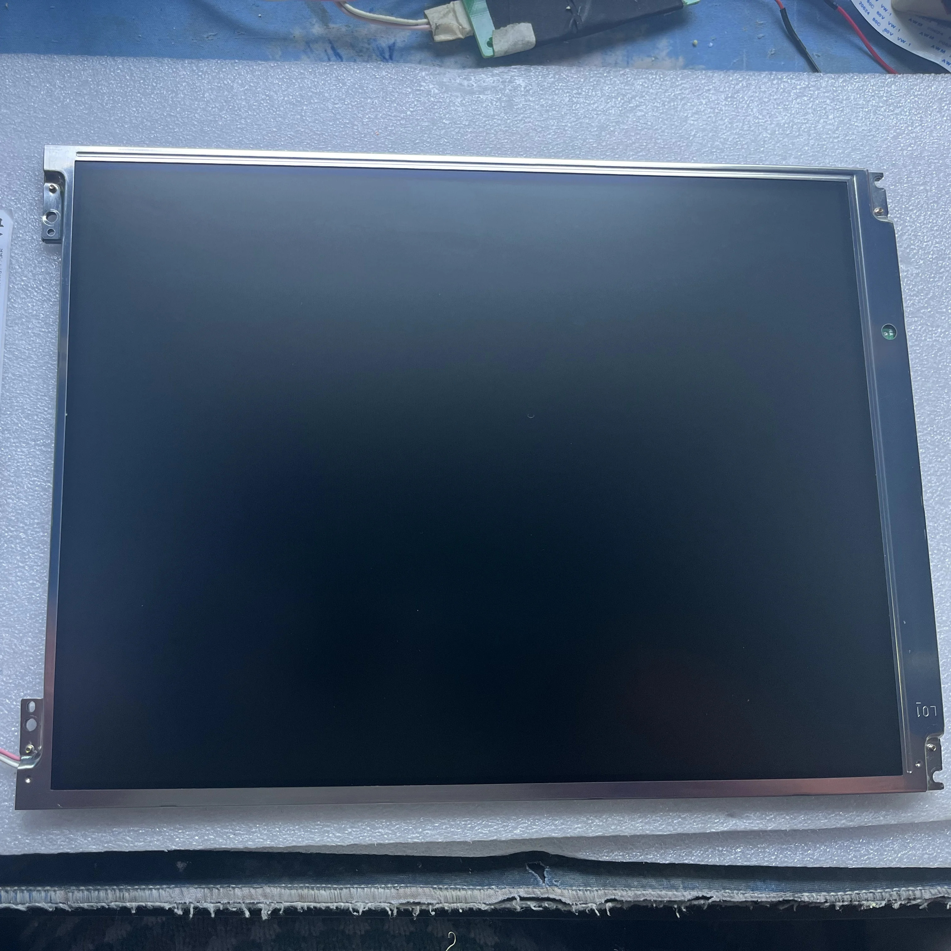 TM121SV-02L01 LCD 스크린 패널 12.1 인치