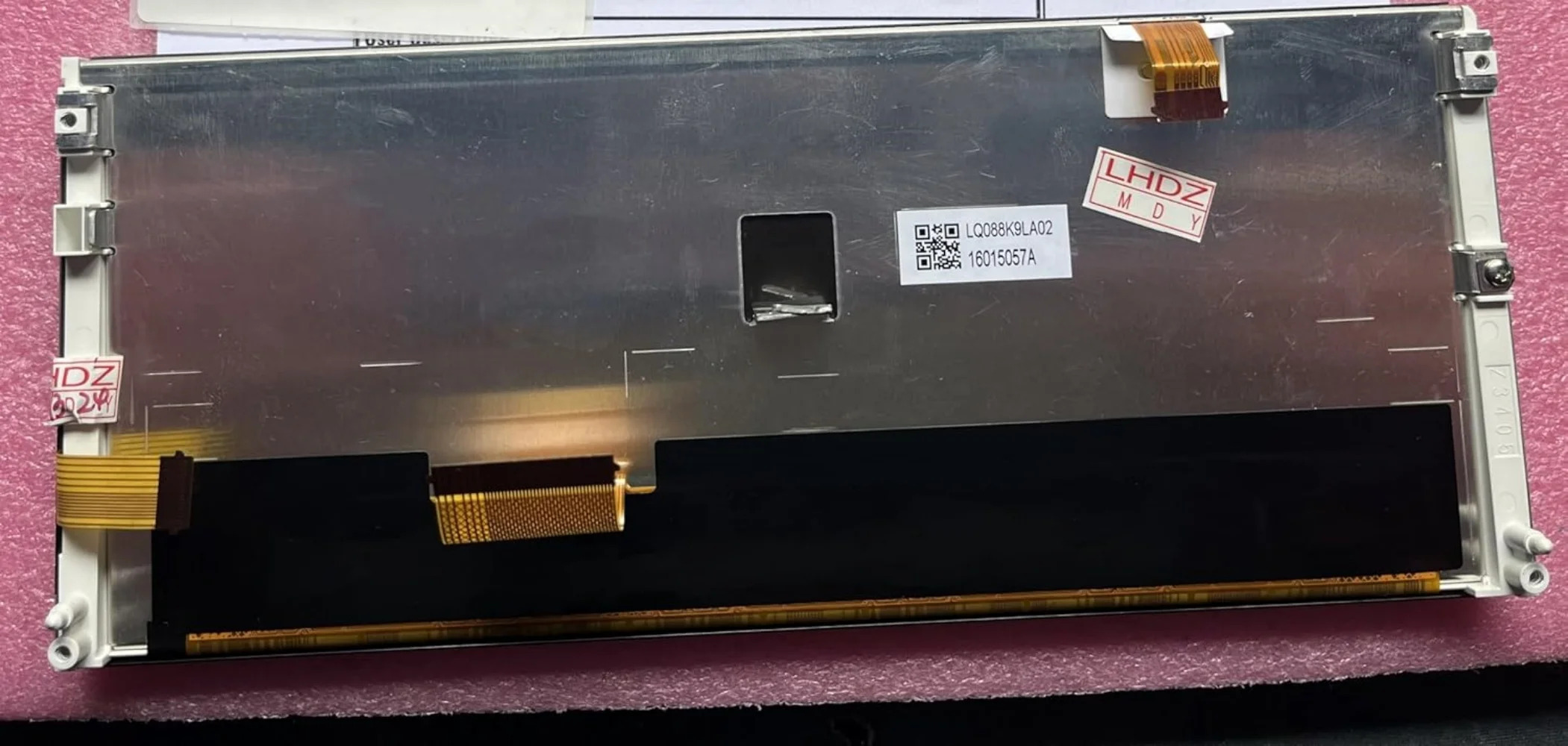 LQ088K9LA02 8.8인치1280480 해상도 LCD 스크린 패널