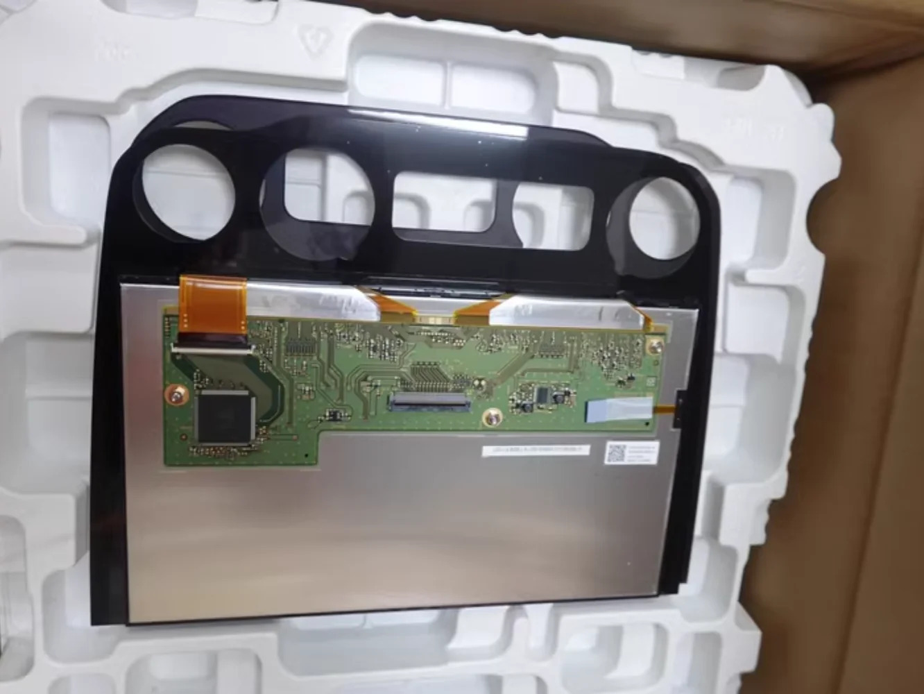 포장 내비게이션 LCD 화면 LPM102G224B