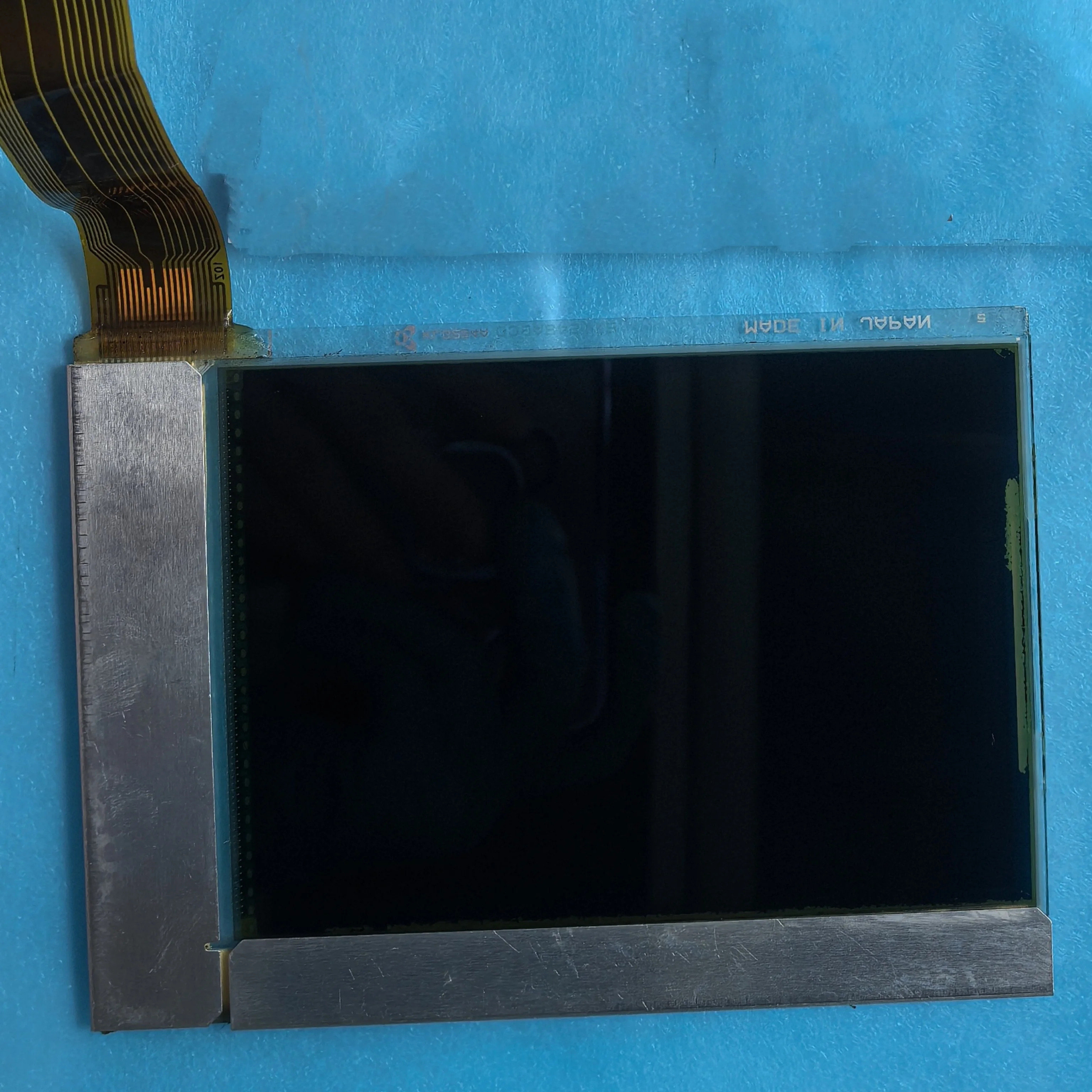 KL3224AST-FW-81-06 LCD 디스플레이 화면