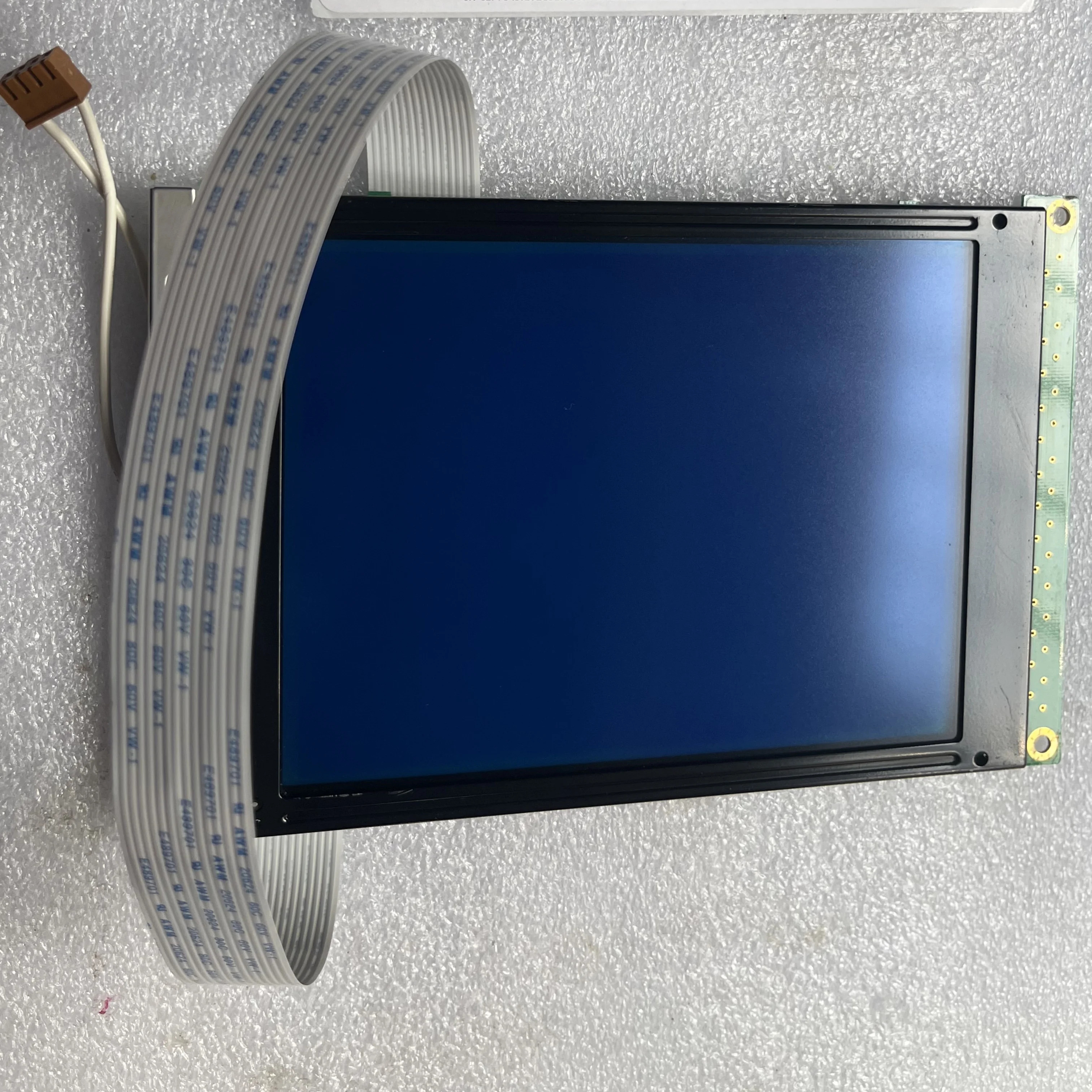 5.7 EW50126BCW LCD 모니터