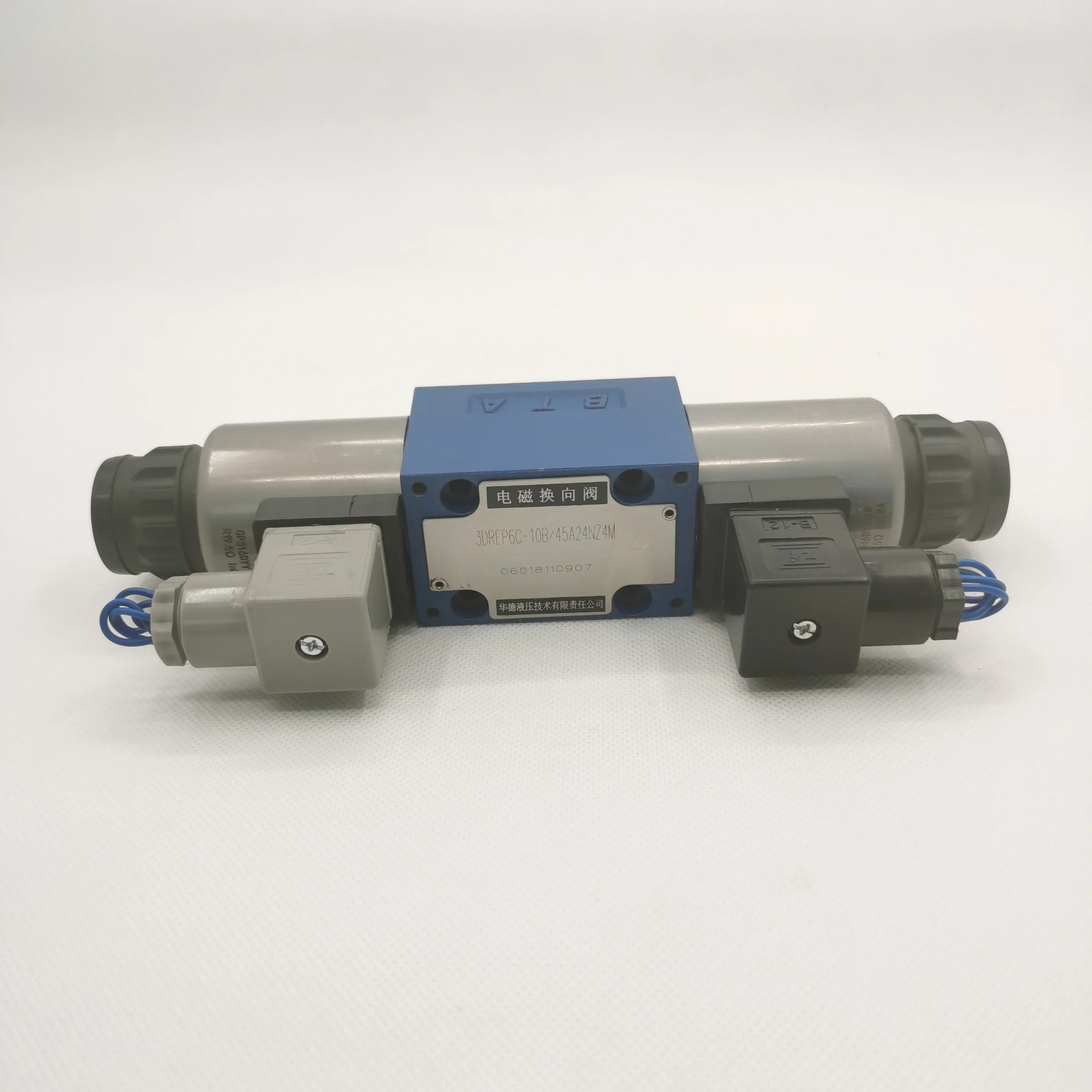 Rexroth 비례 밸브 4WRAE10E70-2X/G24N9K31/A1M
