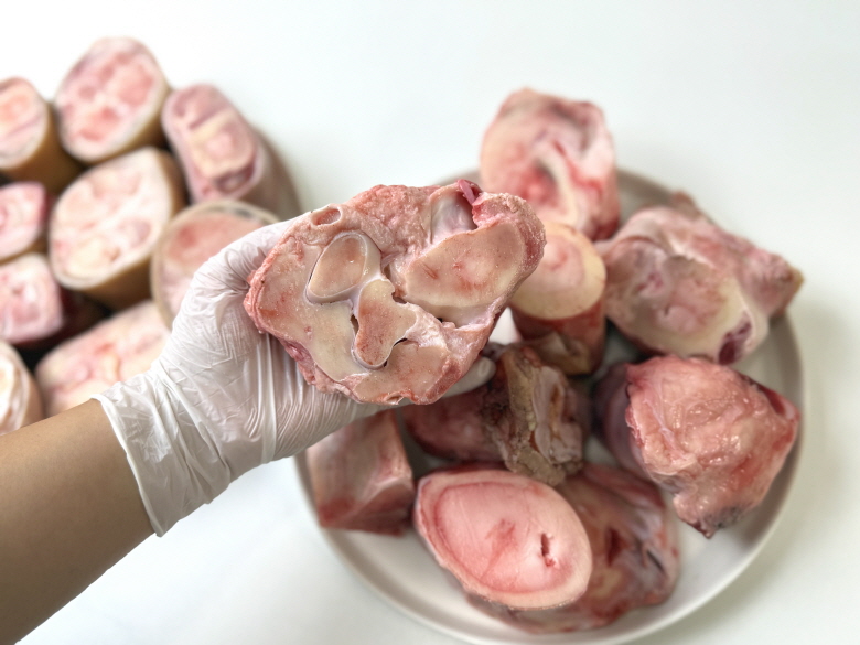 한우 사골 잡뼈 우족 보신세트 곰국 곰탕 6kg - 상세 이미지 3