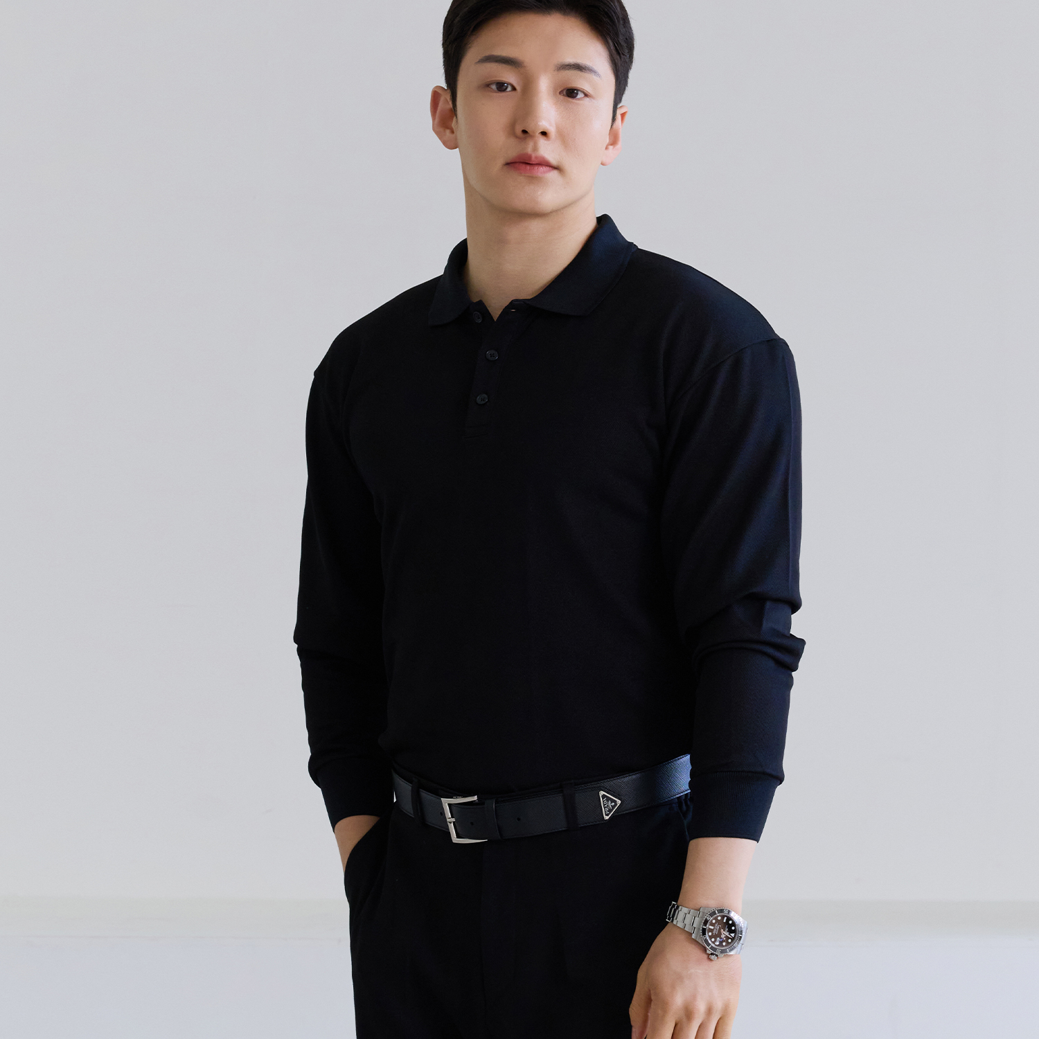 어깨넓어보이는 남자 머슬핏 긴팔 카라 티셔츠 - 상세 이미지 2