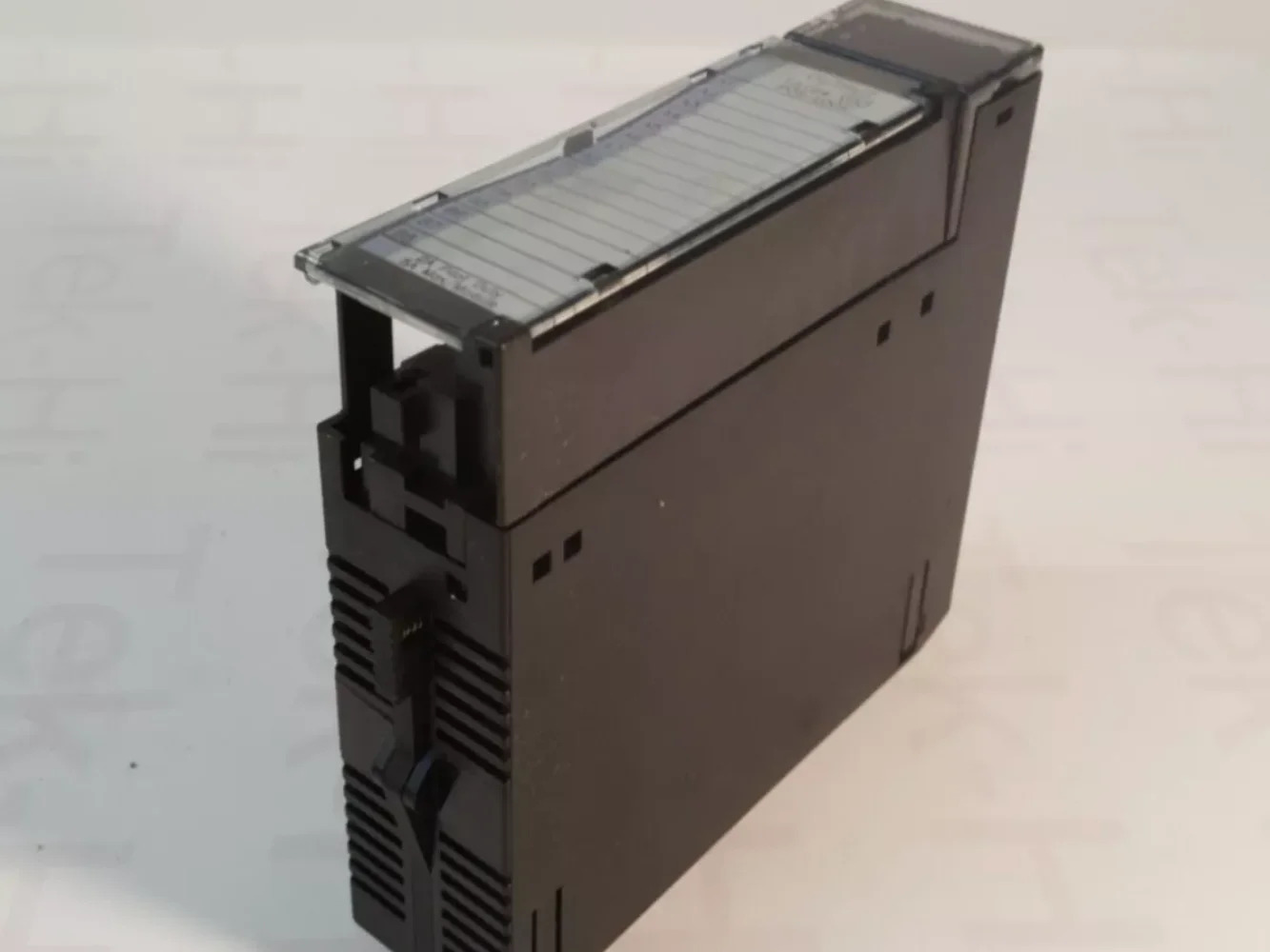 출력 모듈 IC69DL740F