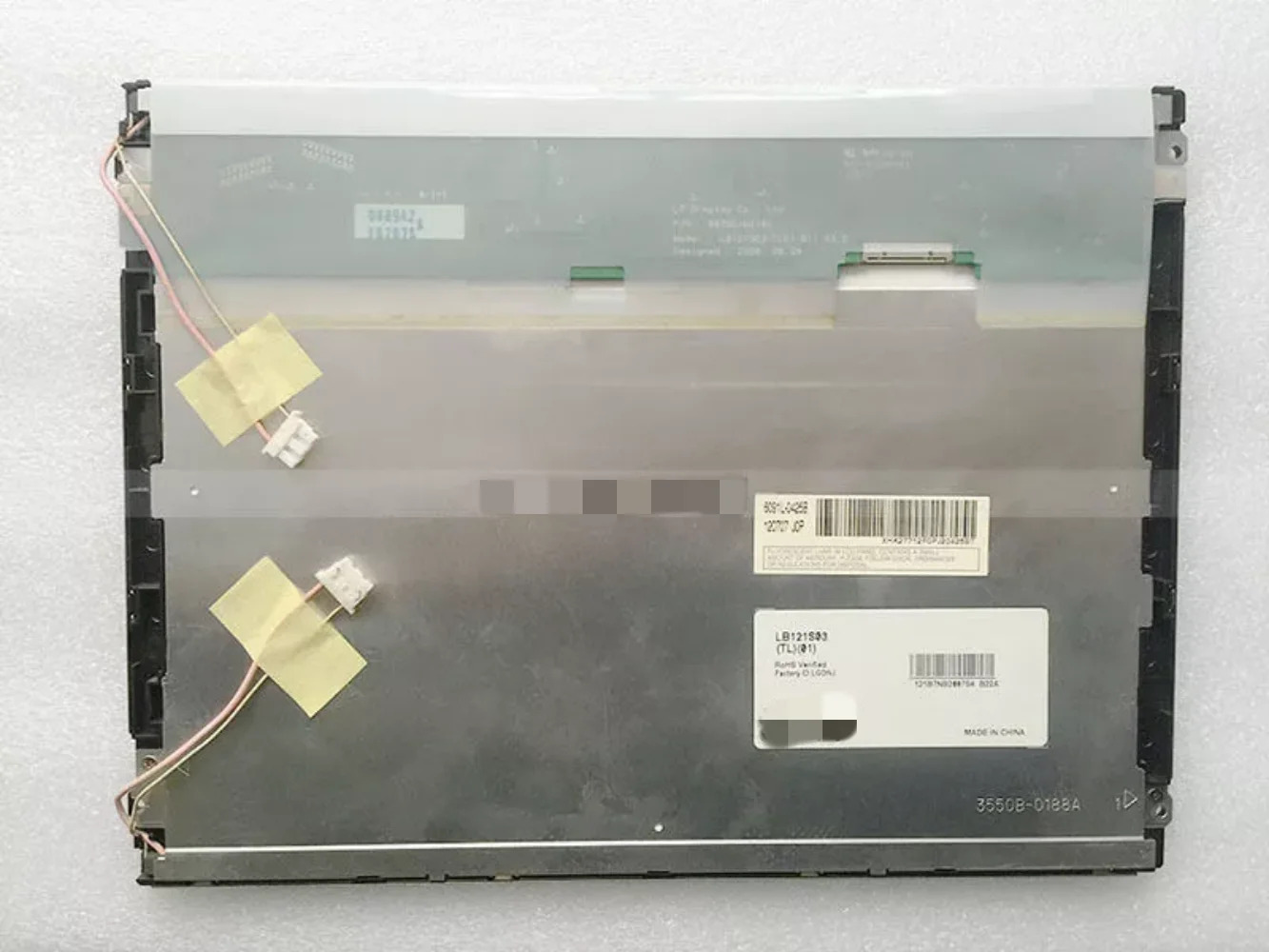 LB121S03-TL01 12.1인치 화면