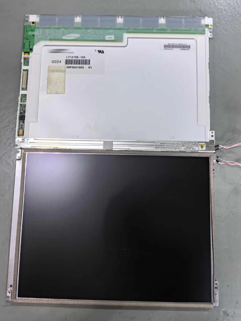 LCD 디스플레이 화면 800x600 LT121SS-105