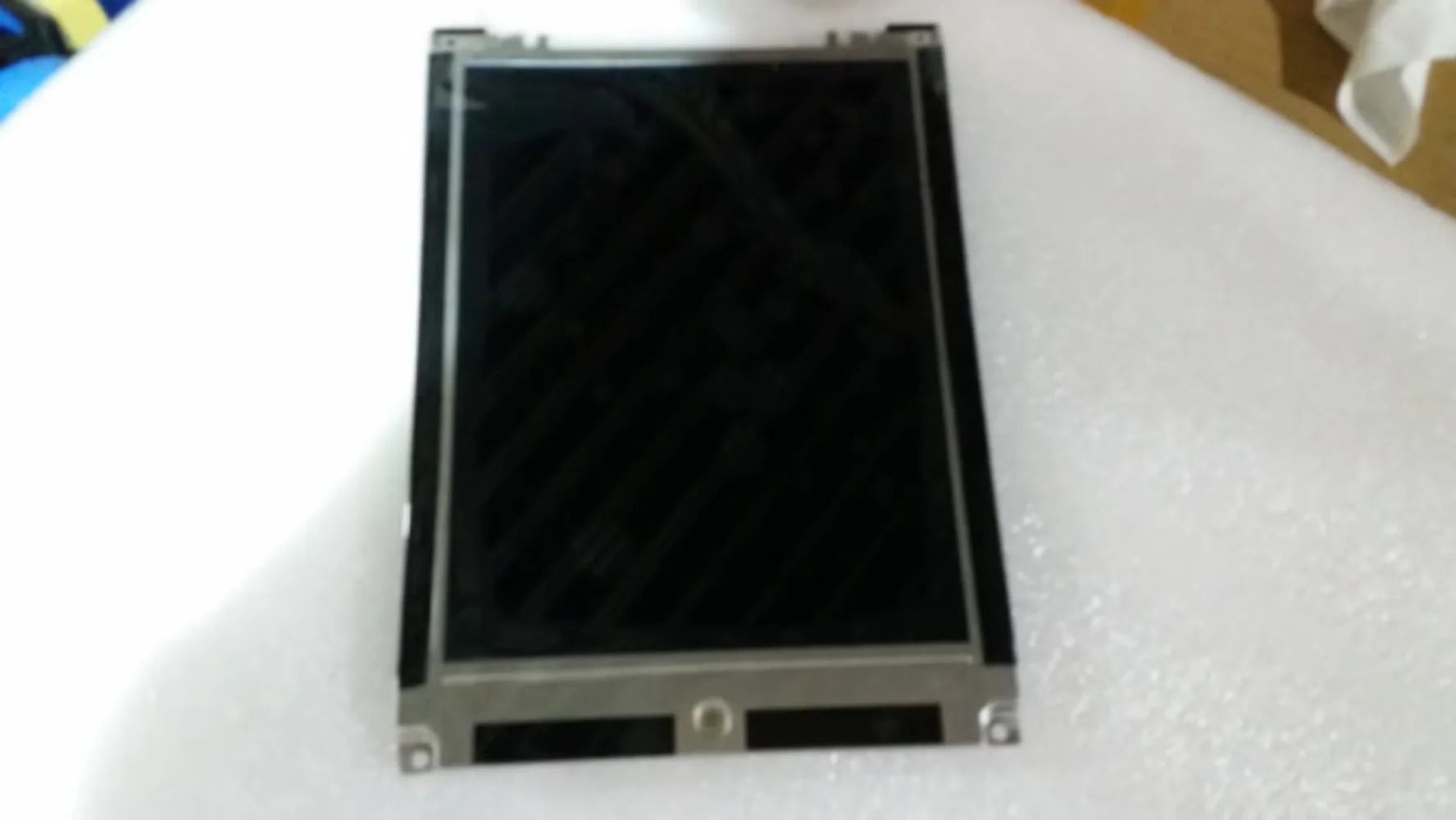 LCD 디스플레이 LM8V302