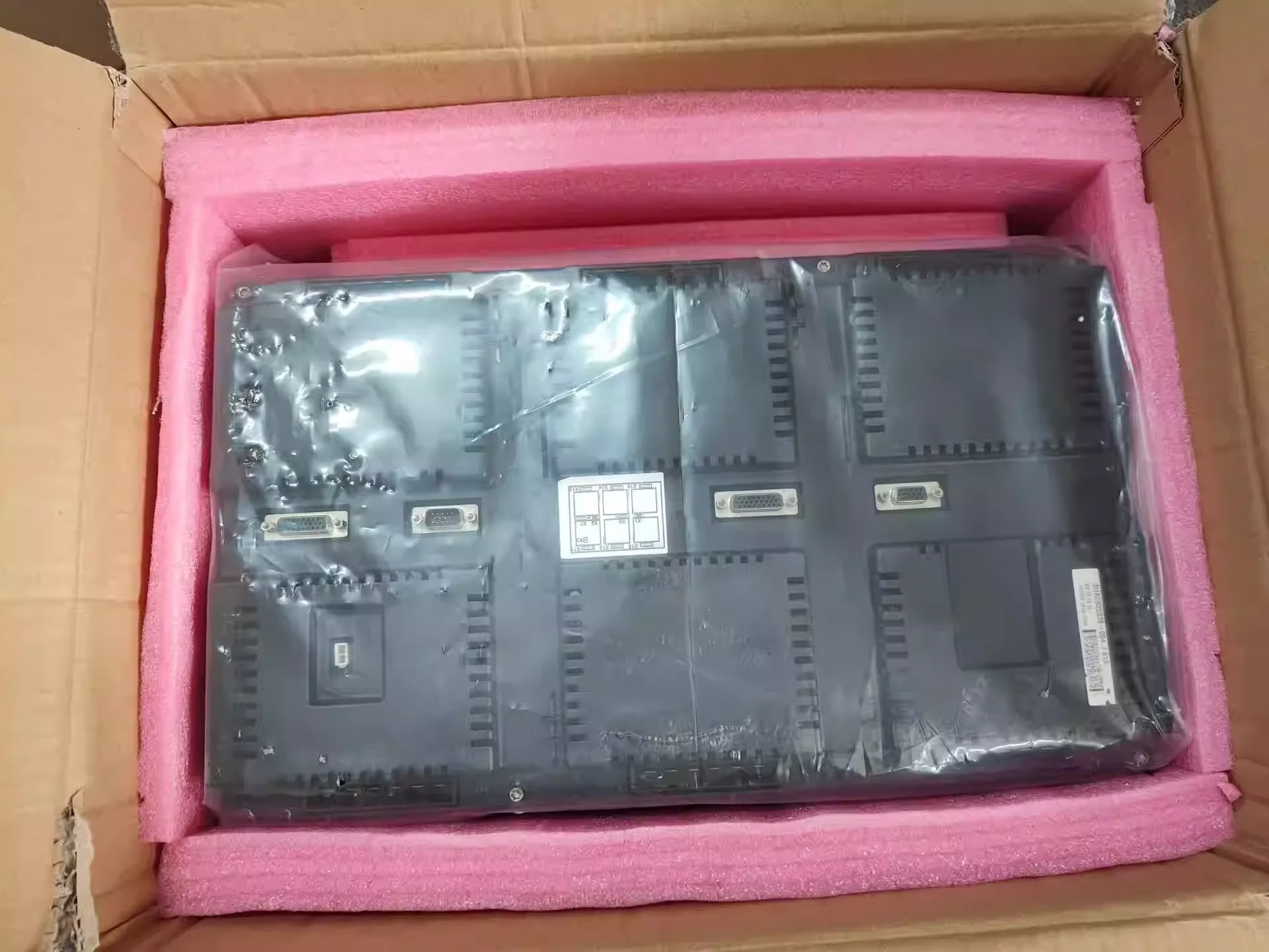 IRB4400 드라이브 유닛 3HAC 025338 -004