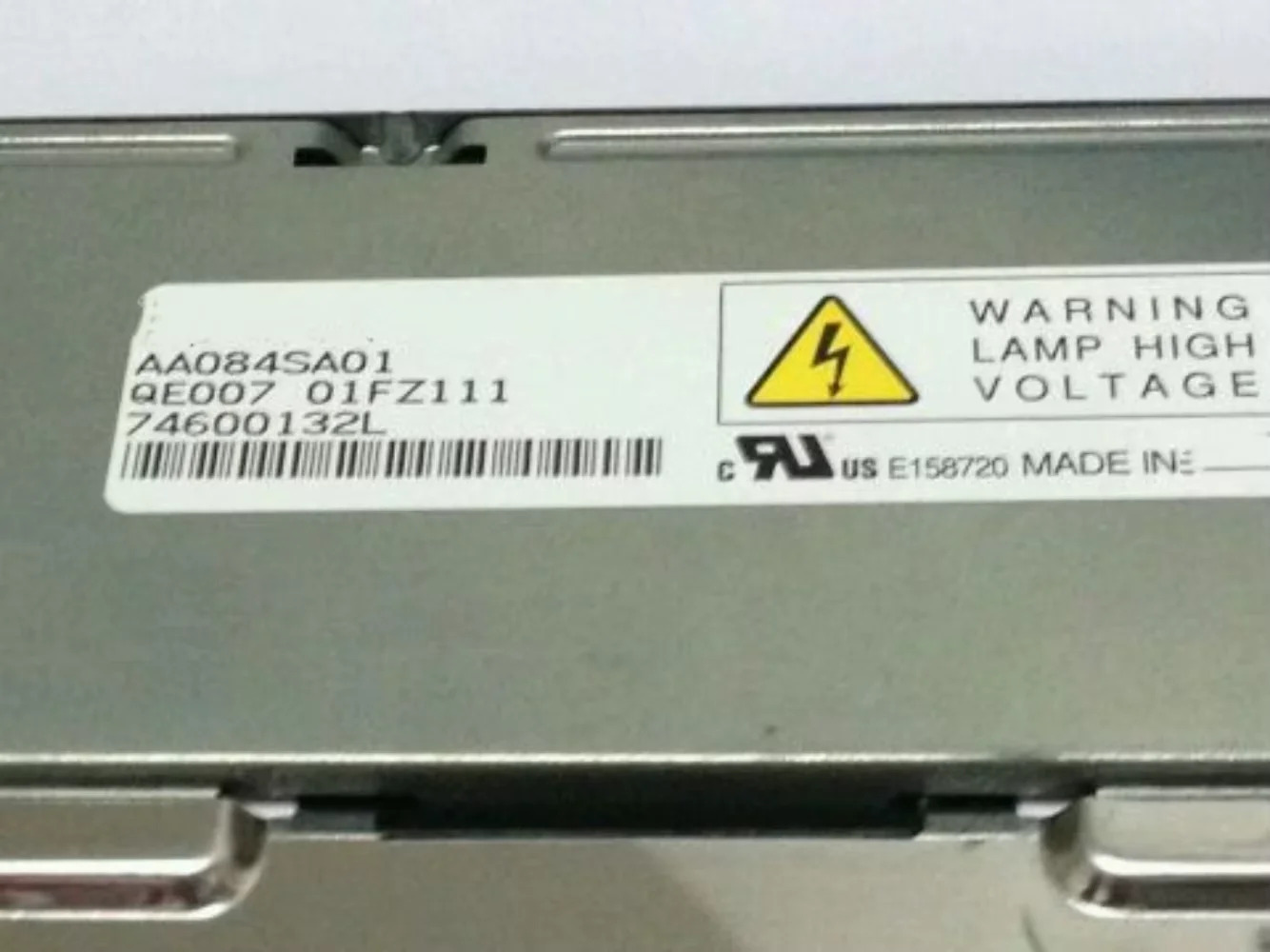 AA084SA01 8.4인치 산업LCD 디스플레이 화면