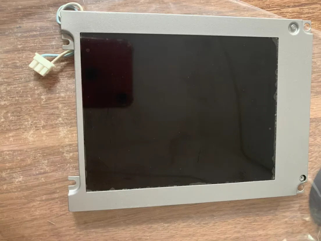 KCS057QV1AJ-G23 LCD 디스플레이 화면