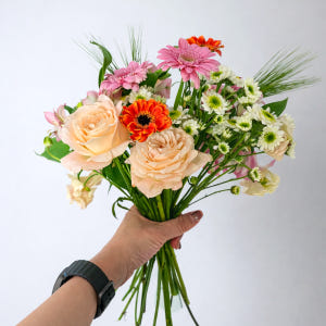 1+1 꽃다발 생화 꽃 정기구독 계절꽃 선물 꽃꽂이 샤샤플라워 솔직 후기 | 실사용자 리뷰 분석 - 상품 이미지 4