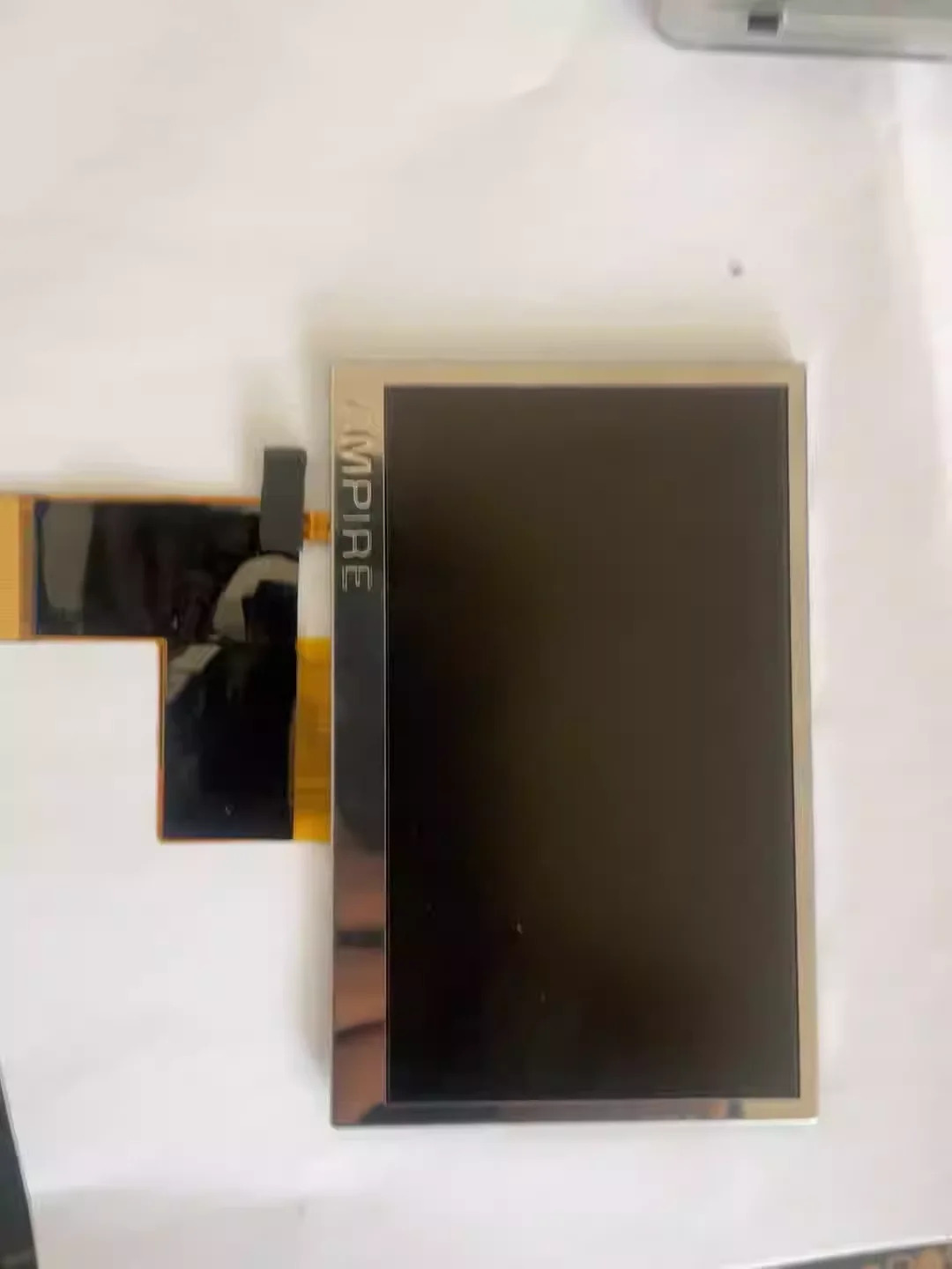 480272 M1 LCD 화면