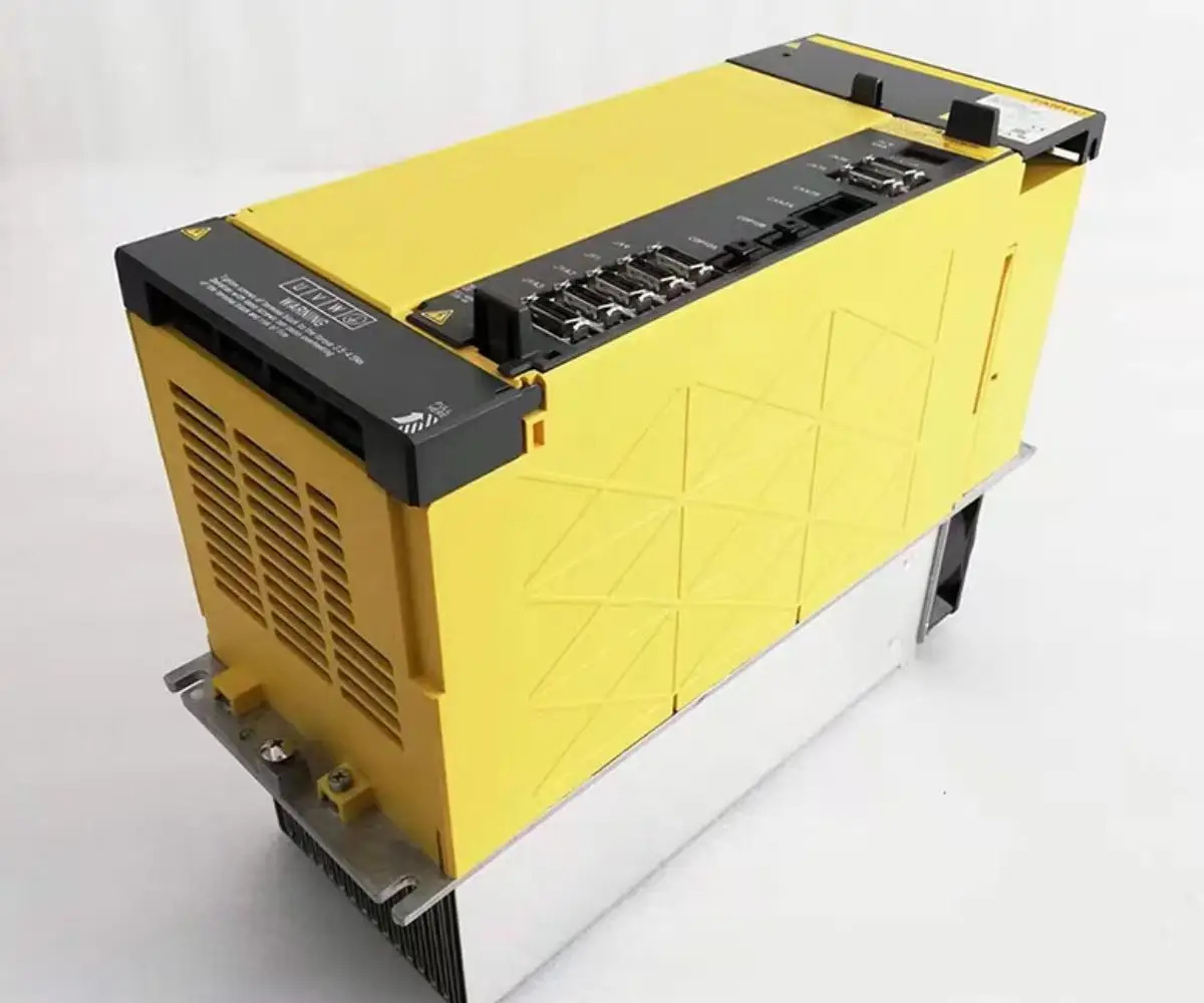 새 A06B-6122-H045 Fanuc 드라이브 12 개월