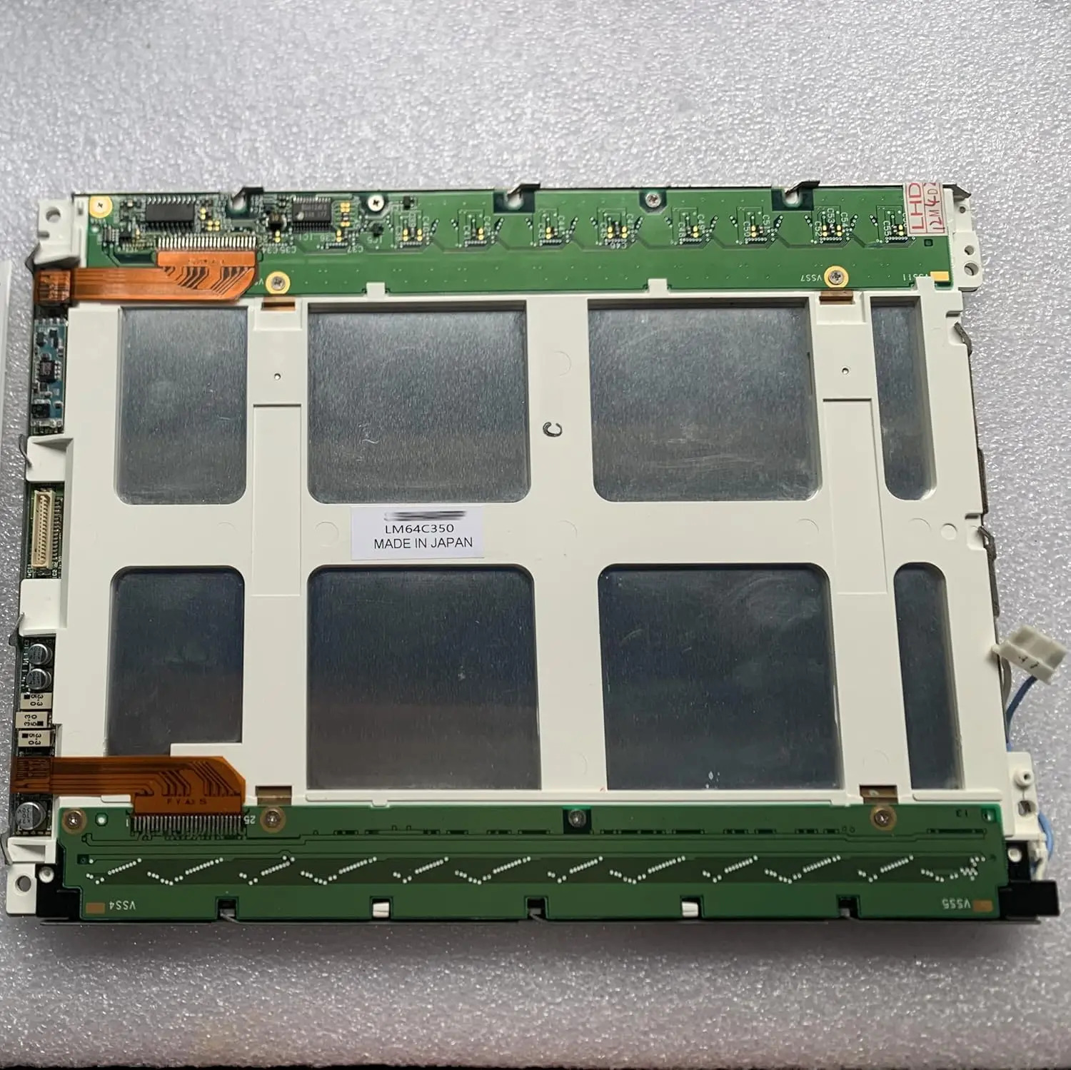 LM64C350 LCD 디스플레이