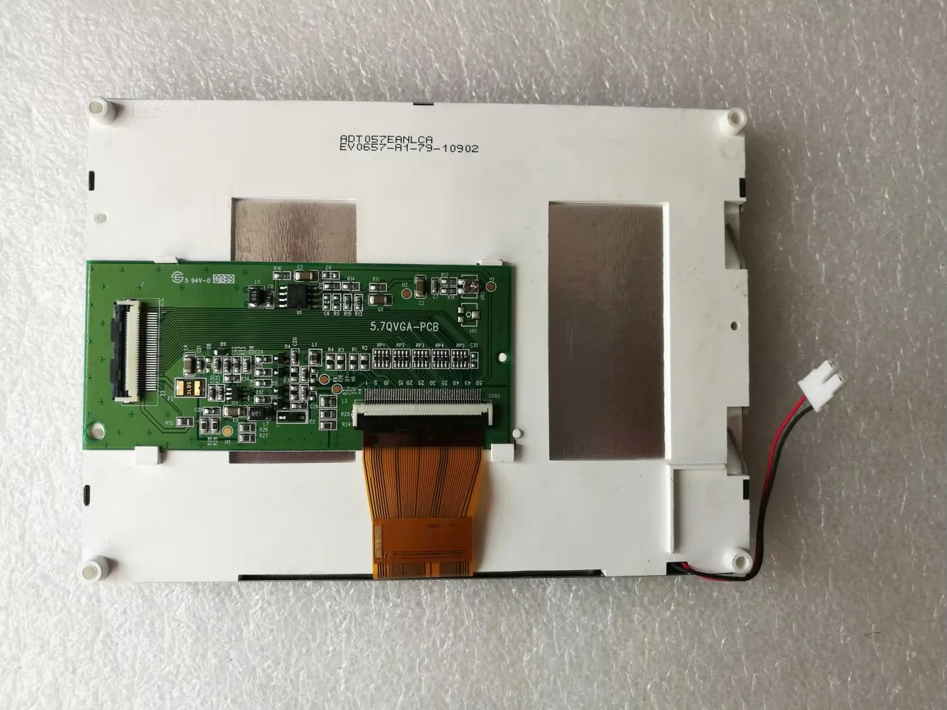 ADT057EANLCA EV0657-A1-79-10902 5.7인치 디스플레이 화면