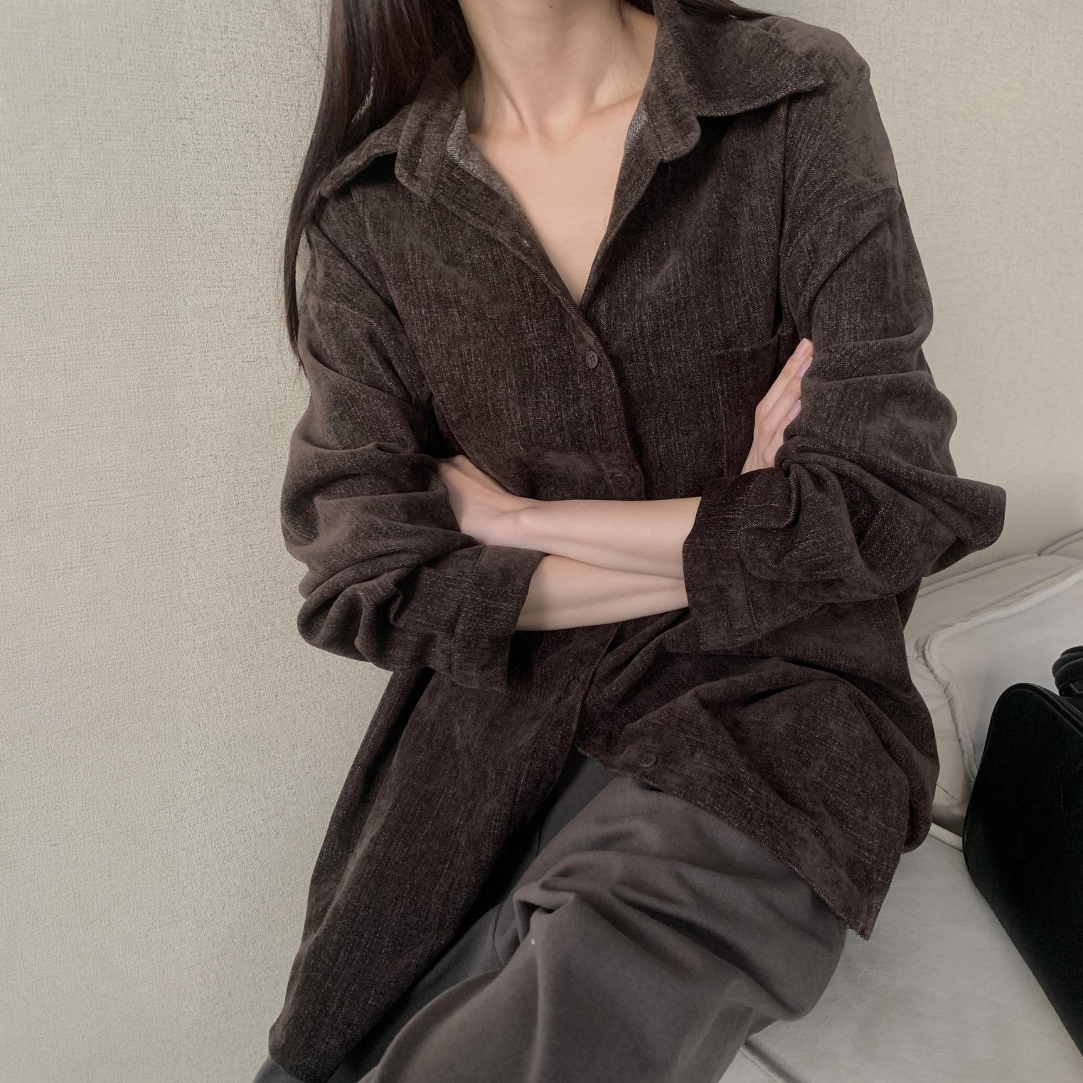 지뉴 코지루즈 오버핏 셔츠 | 여성 코듀로이 골덴 봄 가을 롱 남방 임산부 빅사이즈 따뜻한 간절기 긴팔 난방 - 상품 이미지