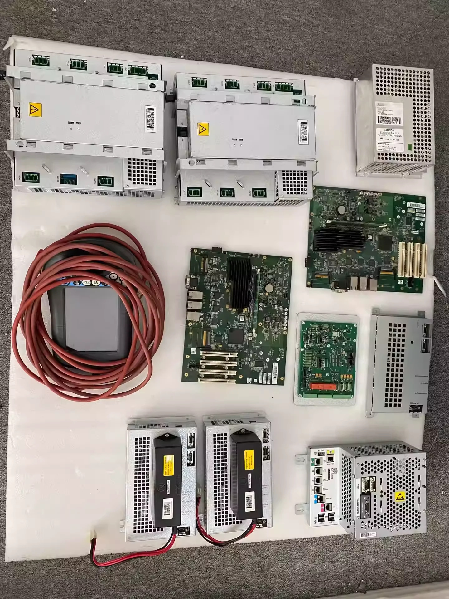 DSQC400 3HAC 030162 -001 대 캐비닛 안전보드