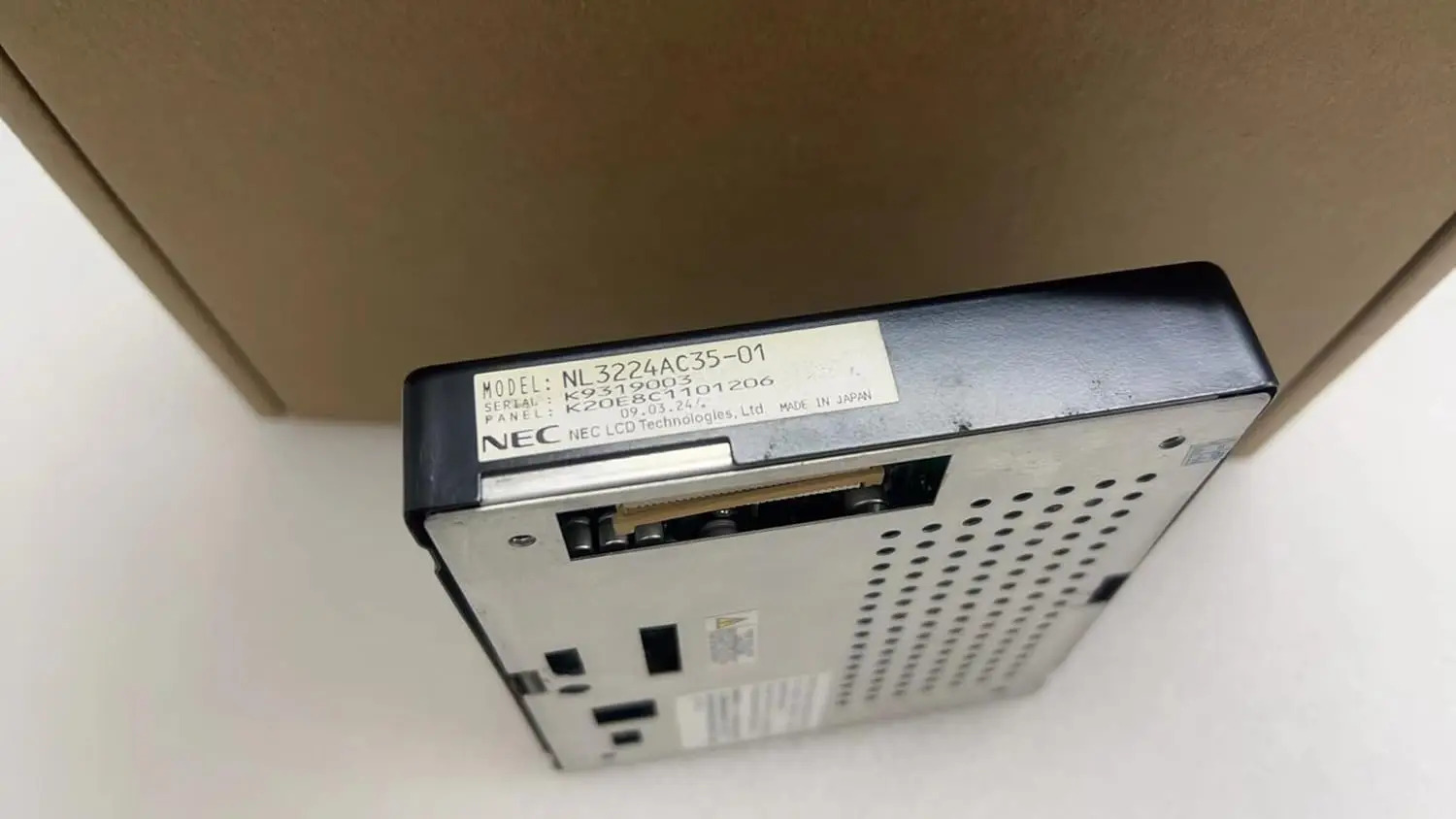 NL3224AC35-01 5.5 인치 320x240 TFT 산업LCD 화면