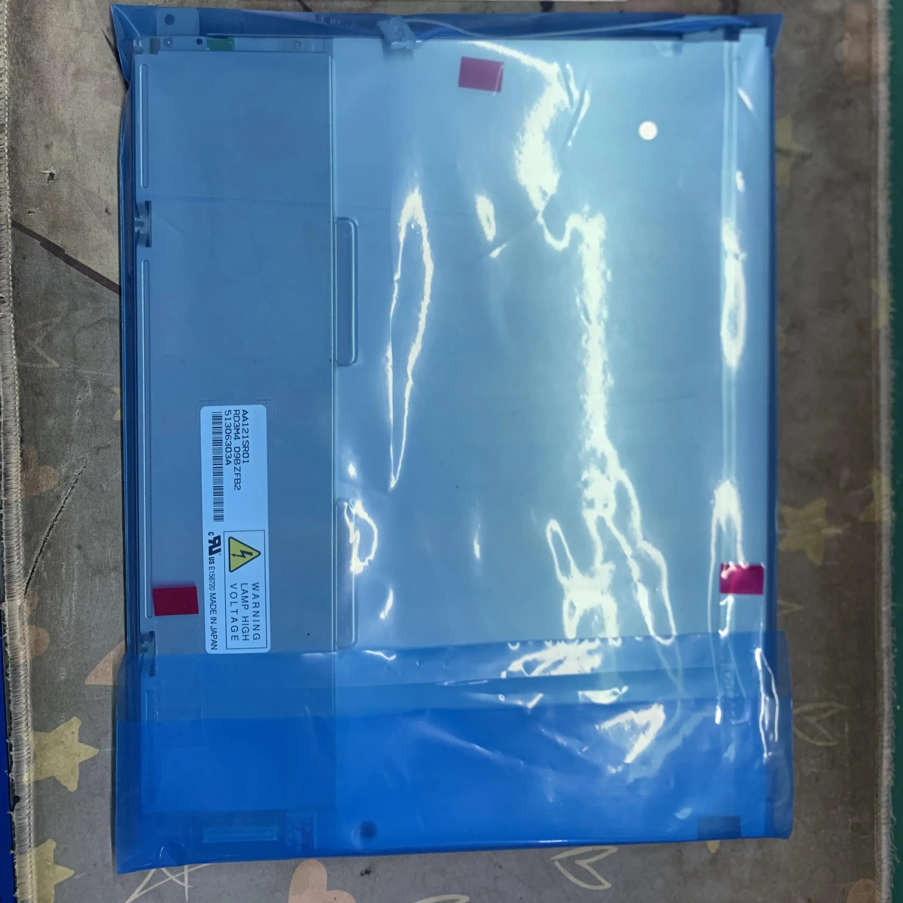 AA121SR01 12.1인치 800x600 CCFL TFT-LCD 스크린 패널 리퍼 완료