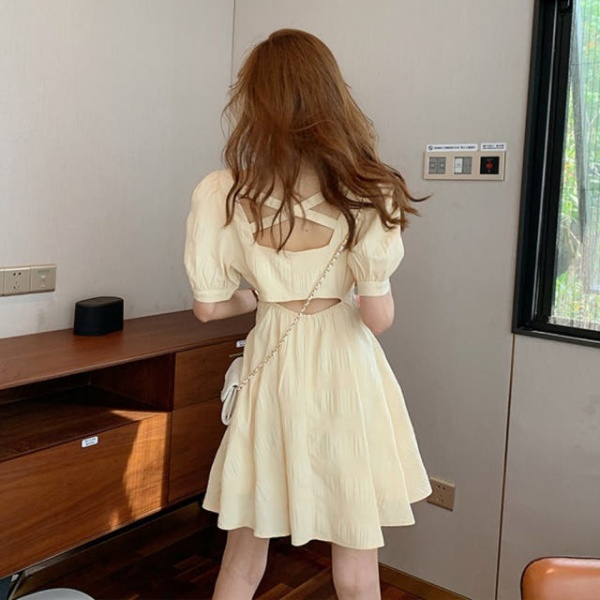 시크 숏 라이트옐로우 S 원피스 등파인 백리스 뒤트임 스커트 라이트옐로우 숏 S - 상품 이미지