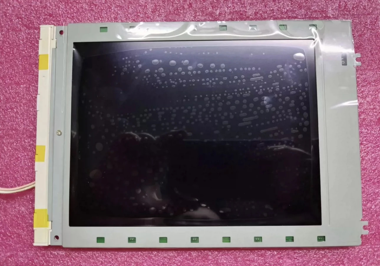 7.4 LCD 패널 M701AL25SG