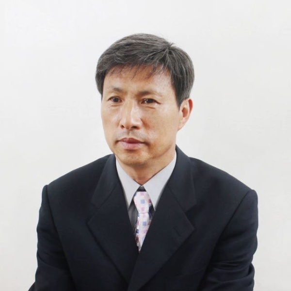 최고급 남성 통가발 중년용 공연용 할로윈 코스프레 분장용 짧은 헤더리스화이트 스몰 30 화이트 헤더리스화이트 스몰 30 화이트 - 상품 이미지