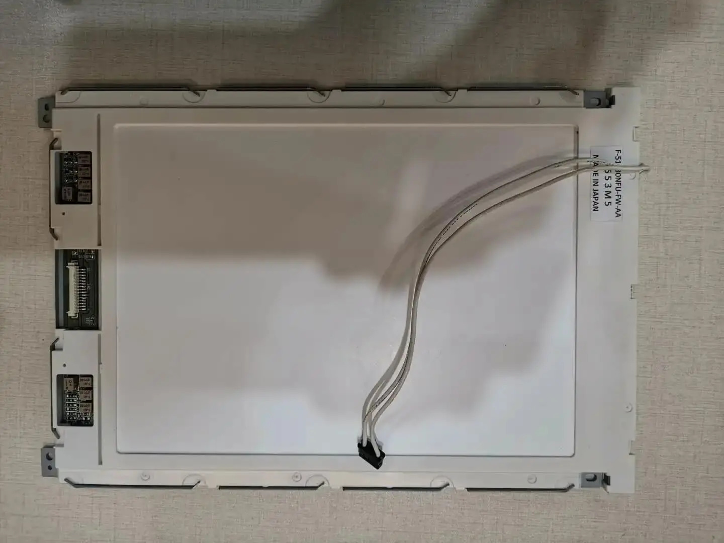 F-51430NFU-FW-AA 9.4 산업LCD 패널