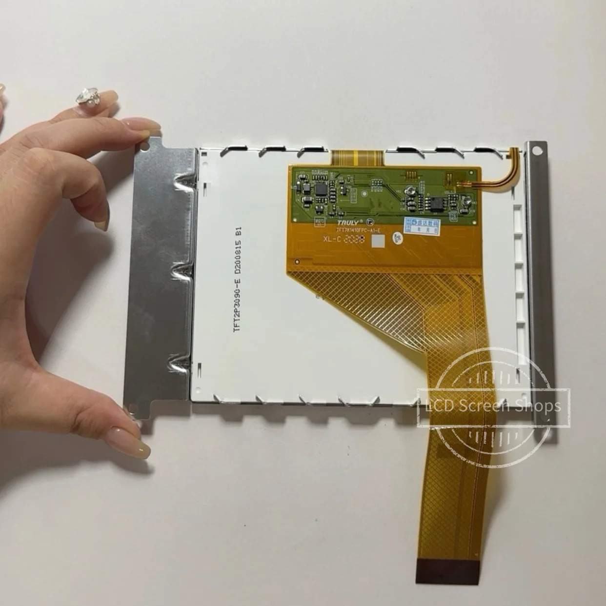 LCD TFT7K1410FPC-A1-E TFT2P3090-E 신