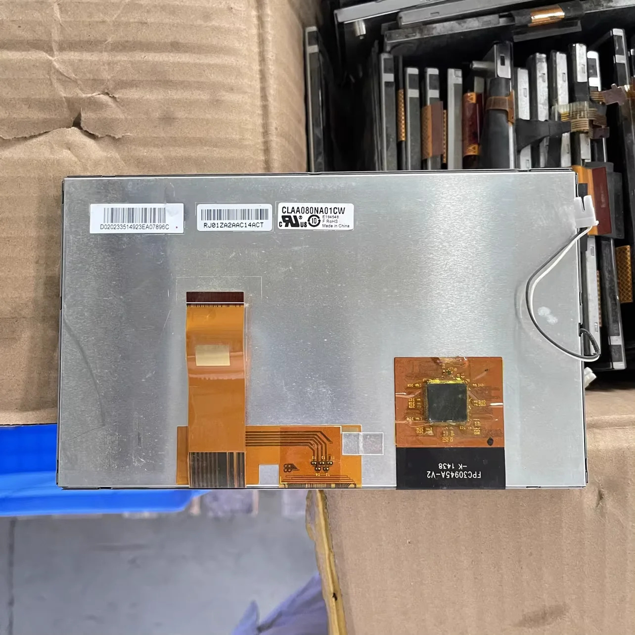 8인치 CLAA080NA01CW 차량LCD 디스플레이 화면