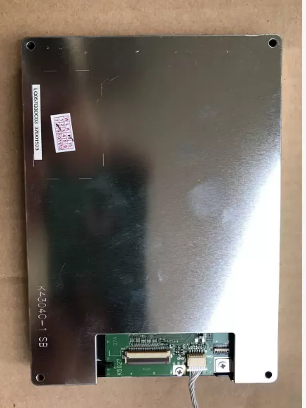 5.7인치 리퍼 LQ057Q3DC03